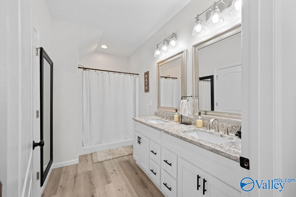 105 Kaying Road