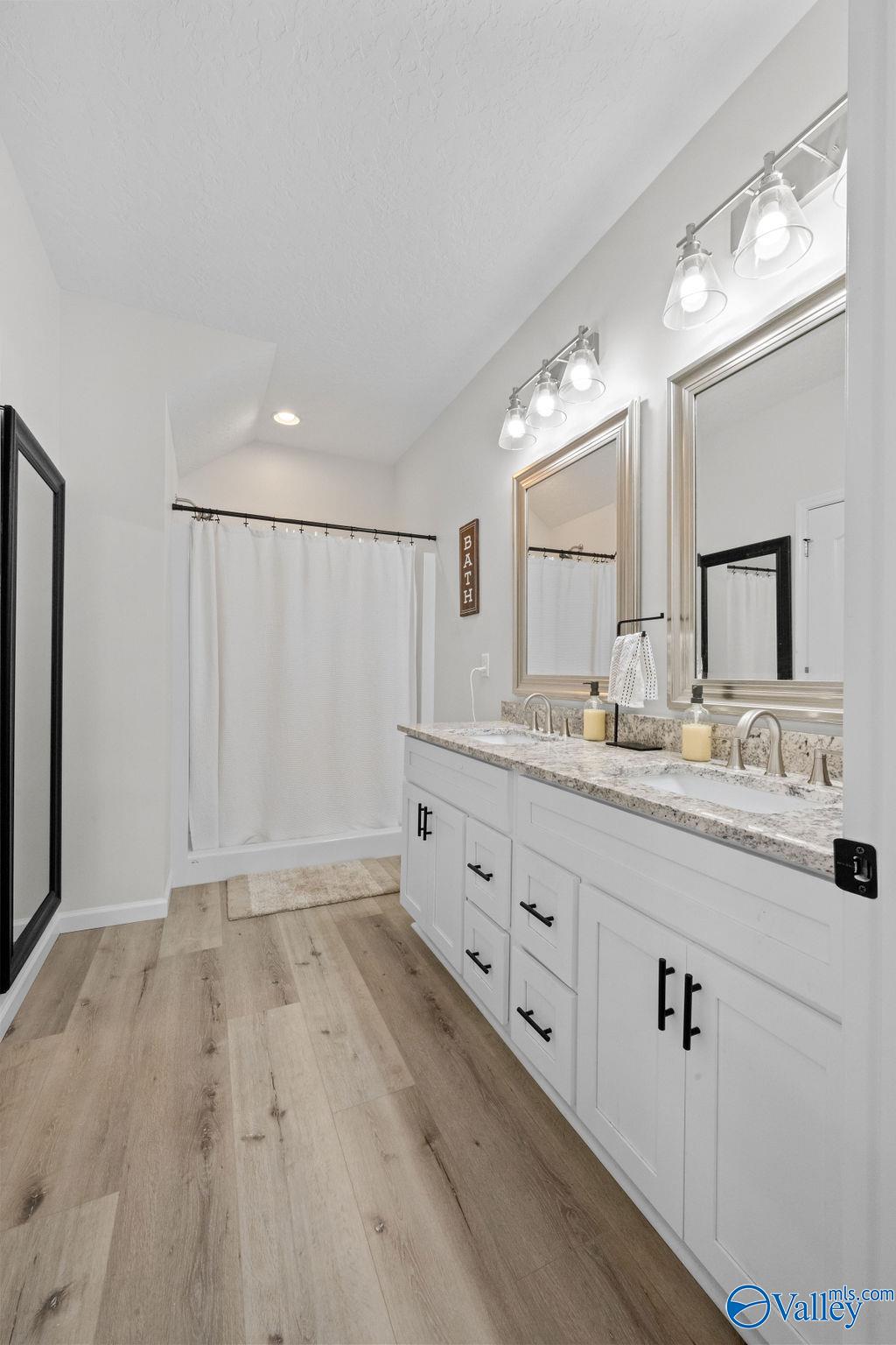 105 Kaying Road