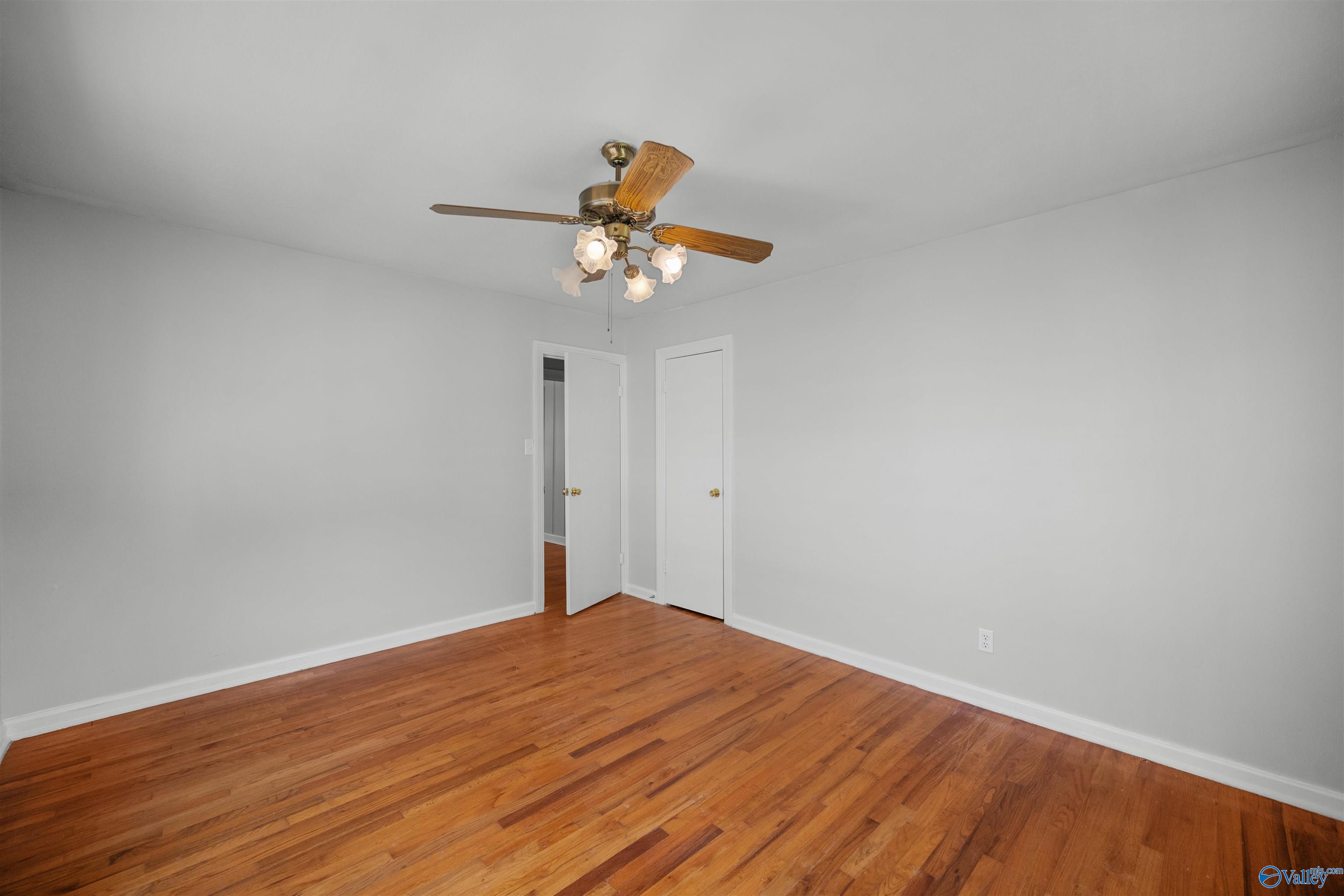 1202 Goodyear Avenue