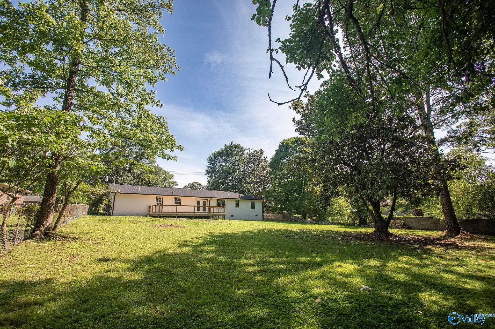 212 Elsmore Boulevard