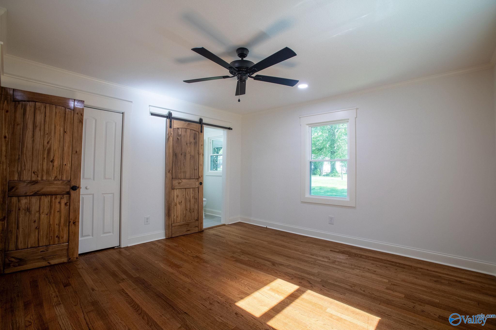 212 Elsmore Boulevard