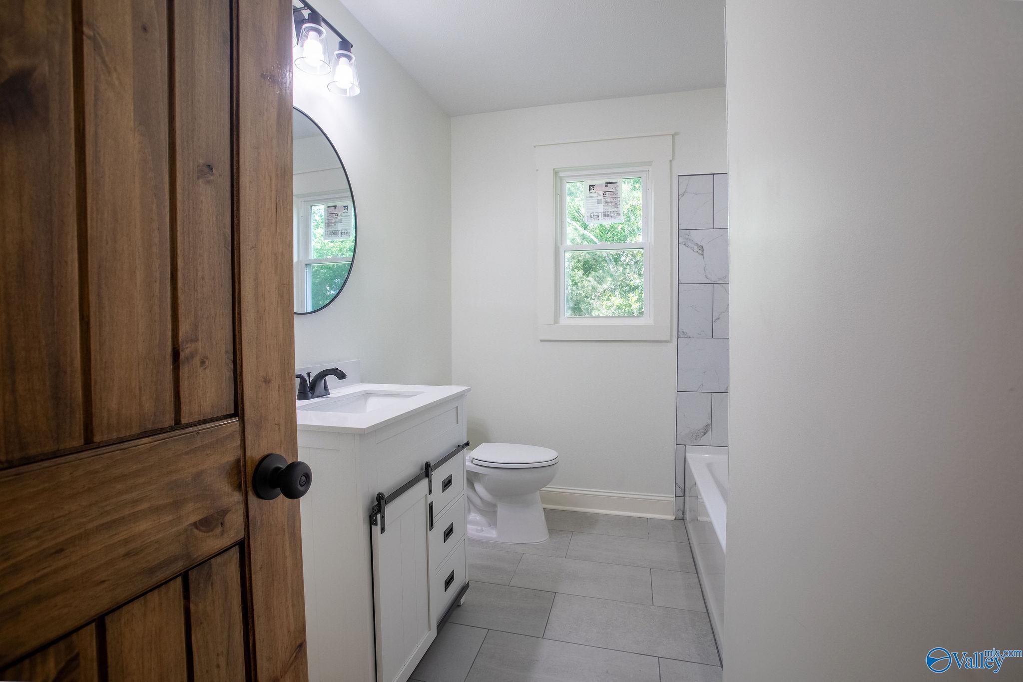 212 Elsmore Boulevard