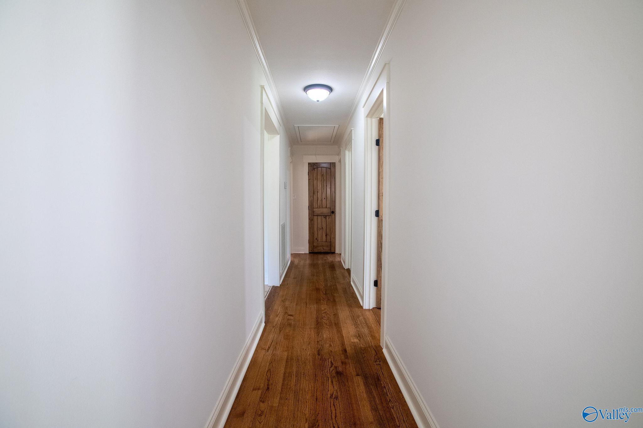 212 Elsmore Boulevard