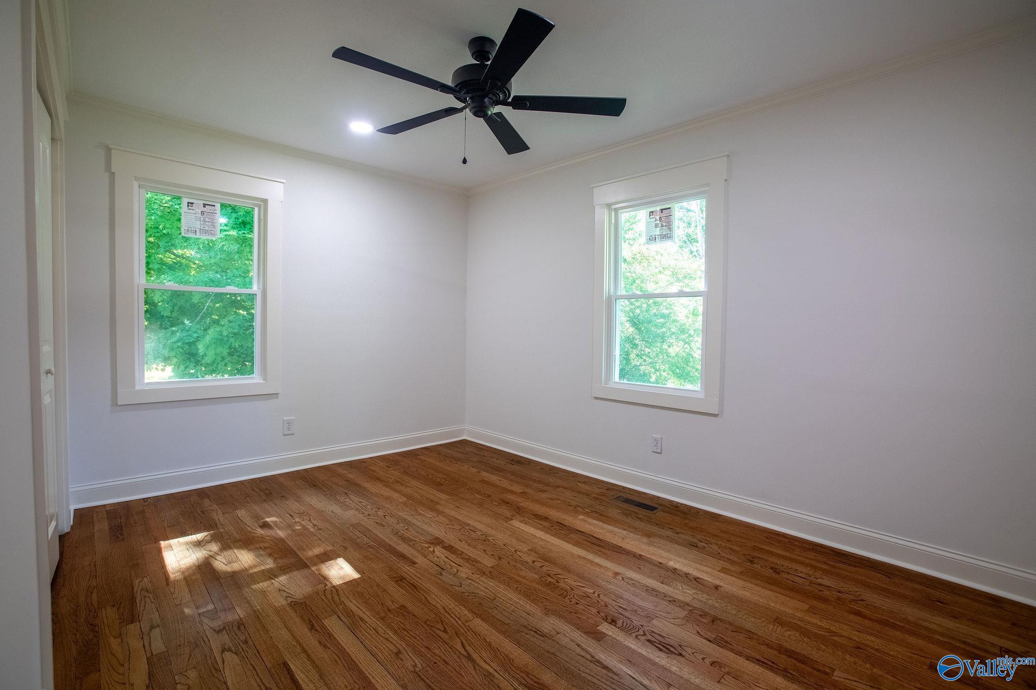 212 Elsmore Boulevard