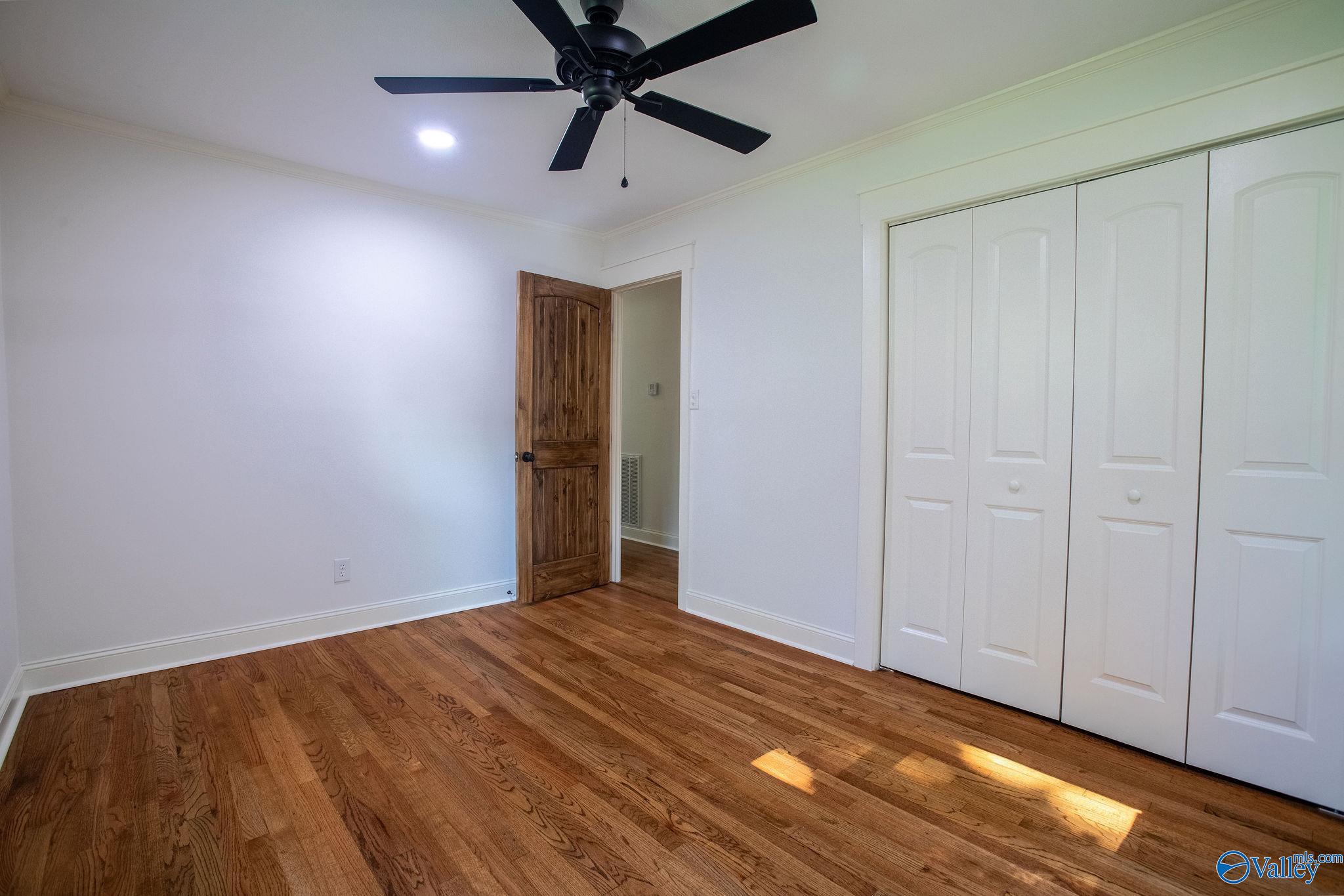 212 Elsmore Boulevard