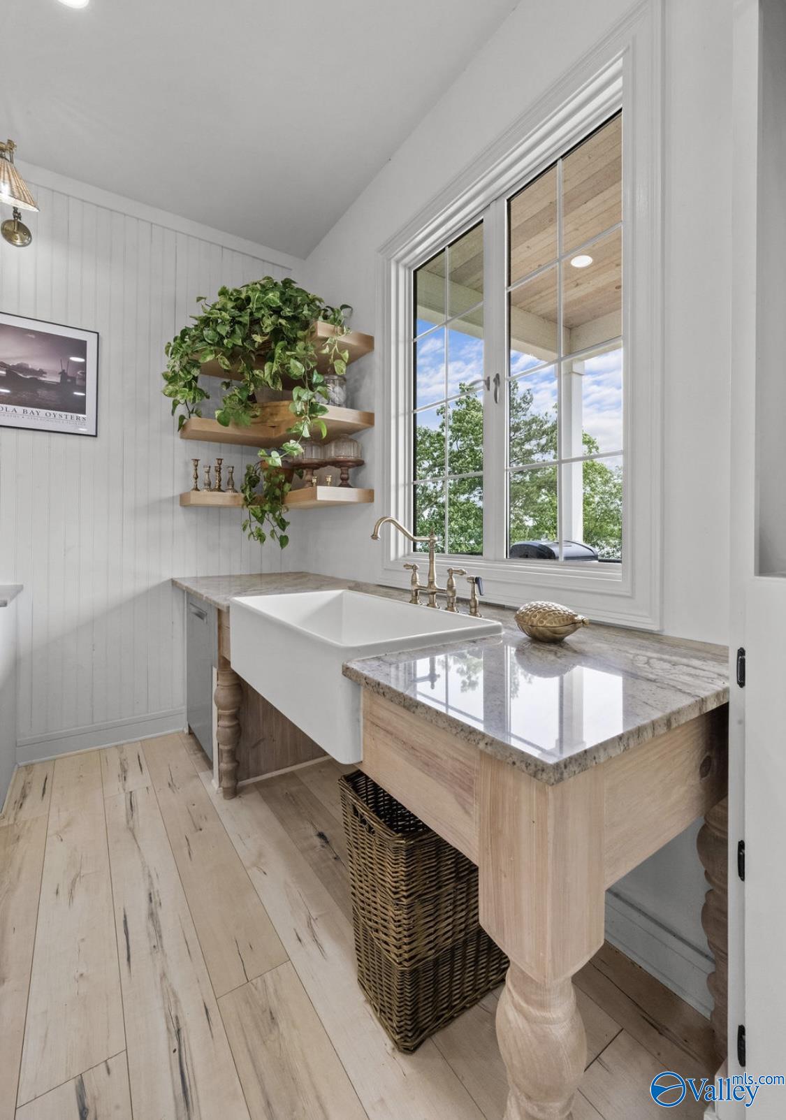 333 Greensport Ferry Road