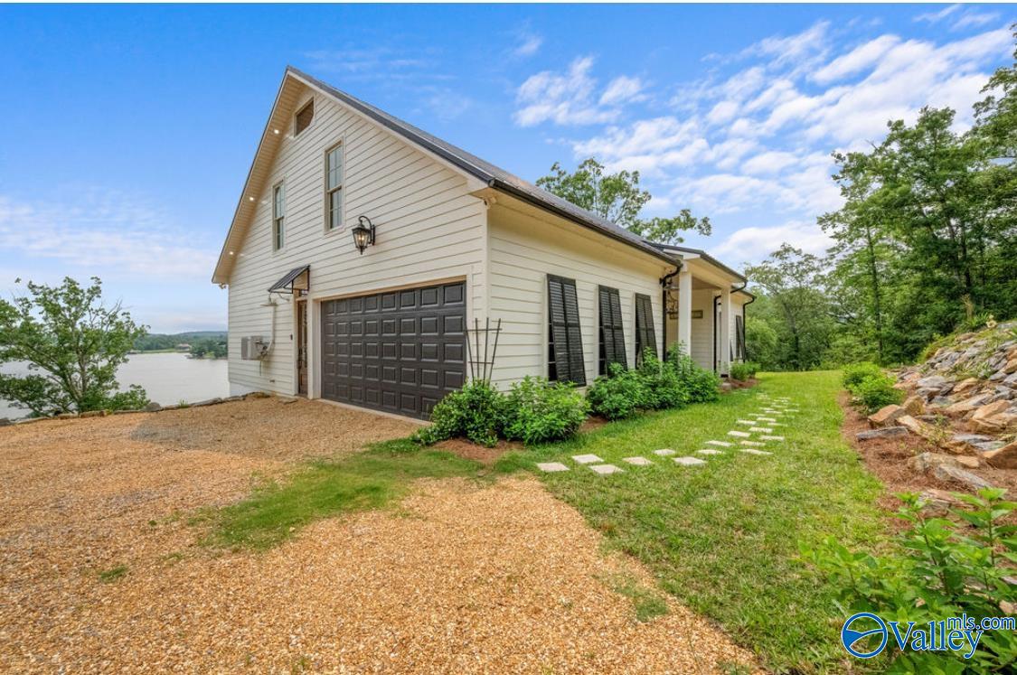 333 Greensport Ferry Road