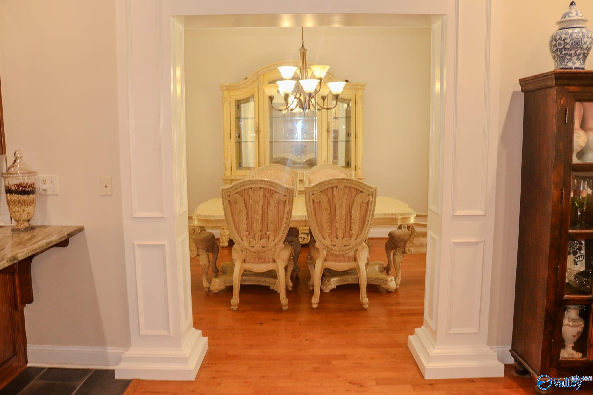 352 Pleasant Valley Road