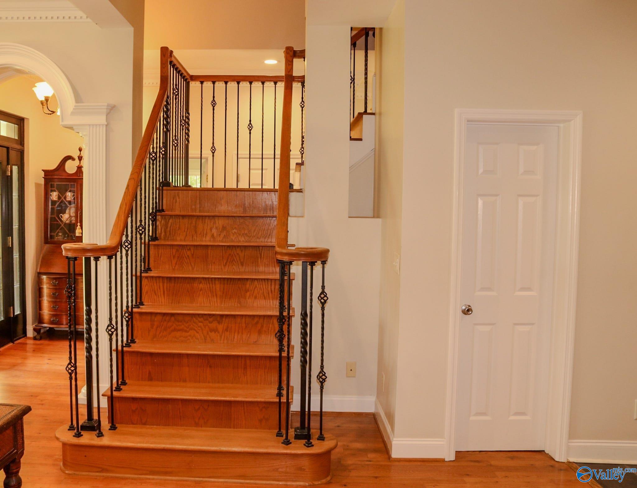 352 Pleasant Valley Road