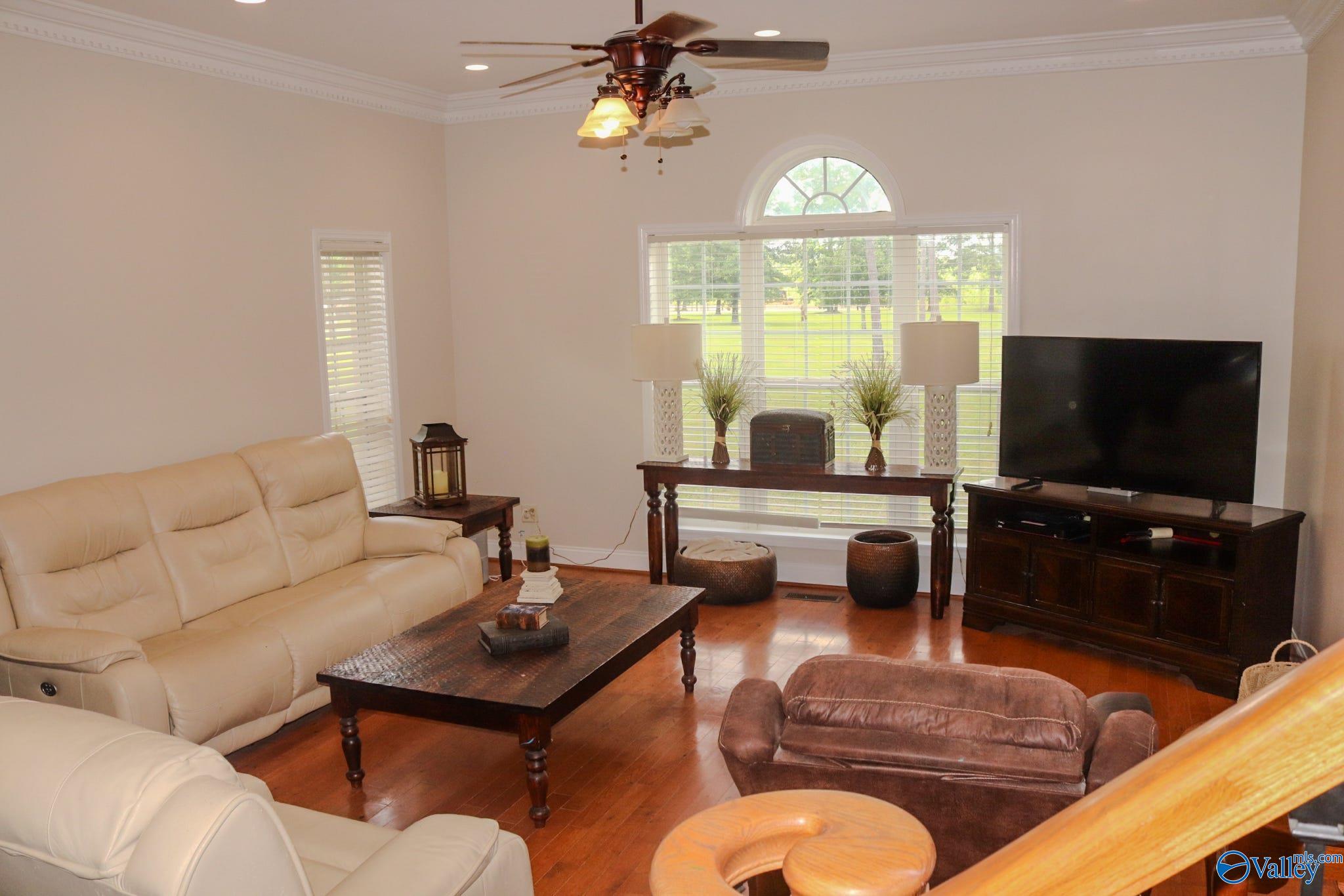 352 Pleasant Valley Road