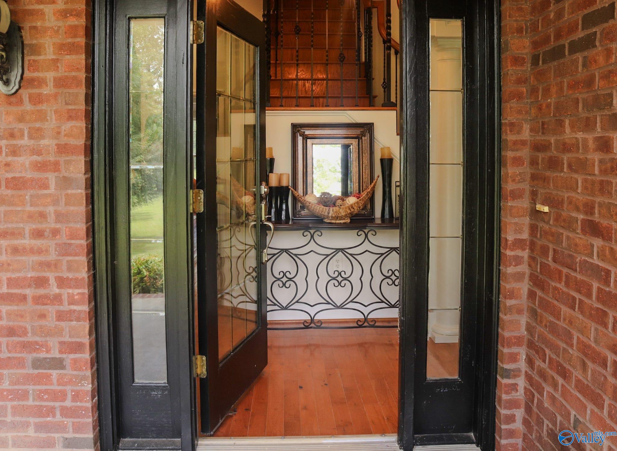 352 Pleasant Valley Road