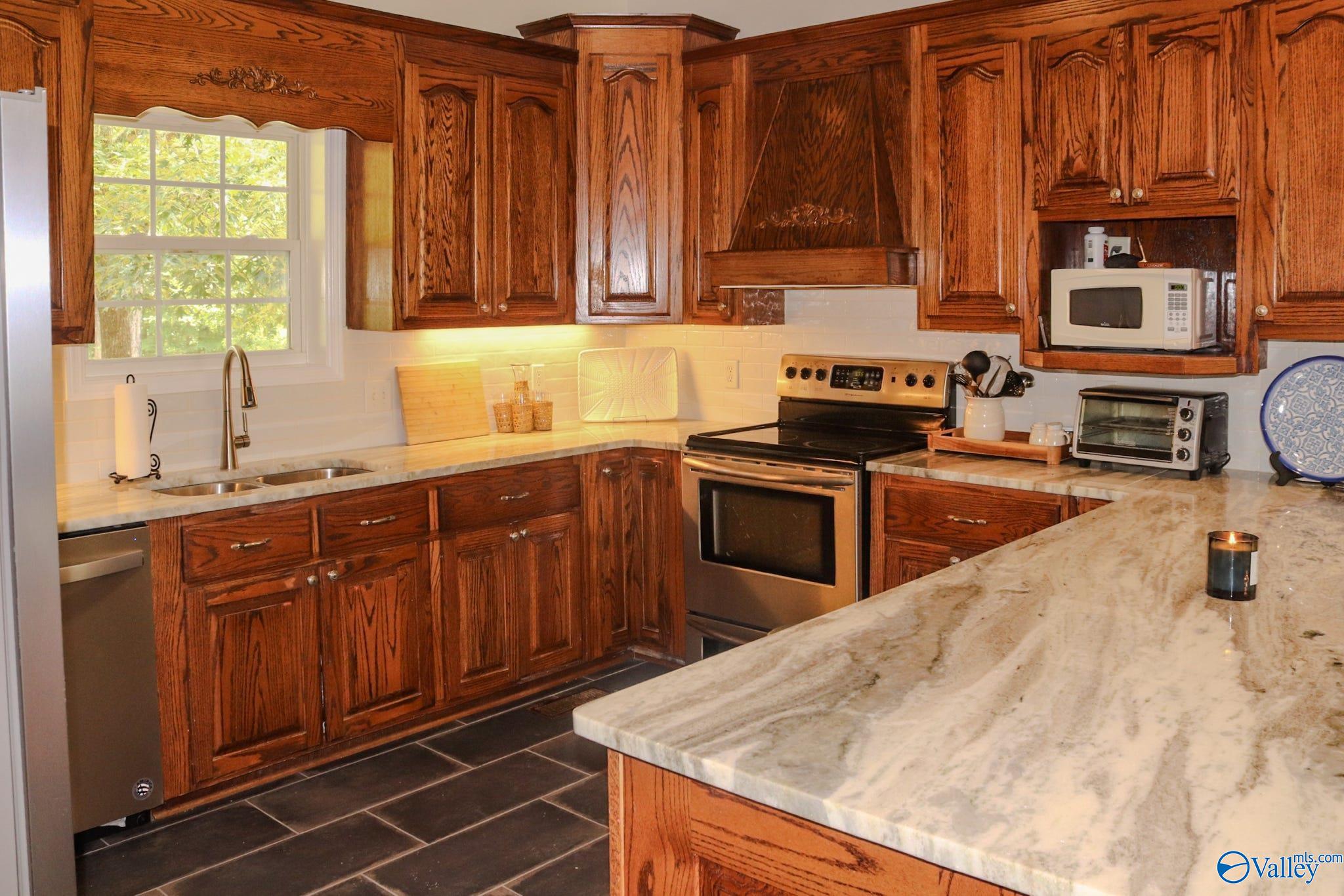 352 Pleasant Valley Road