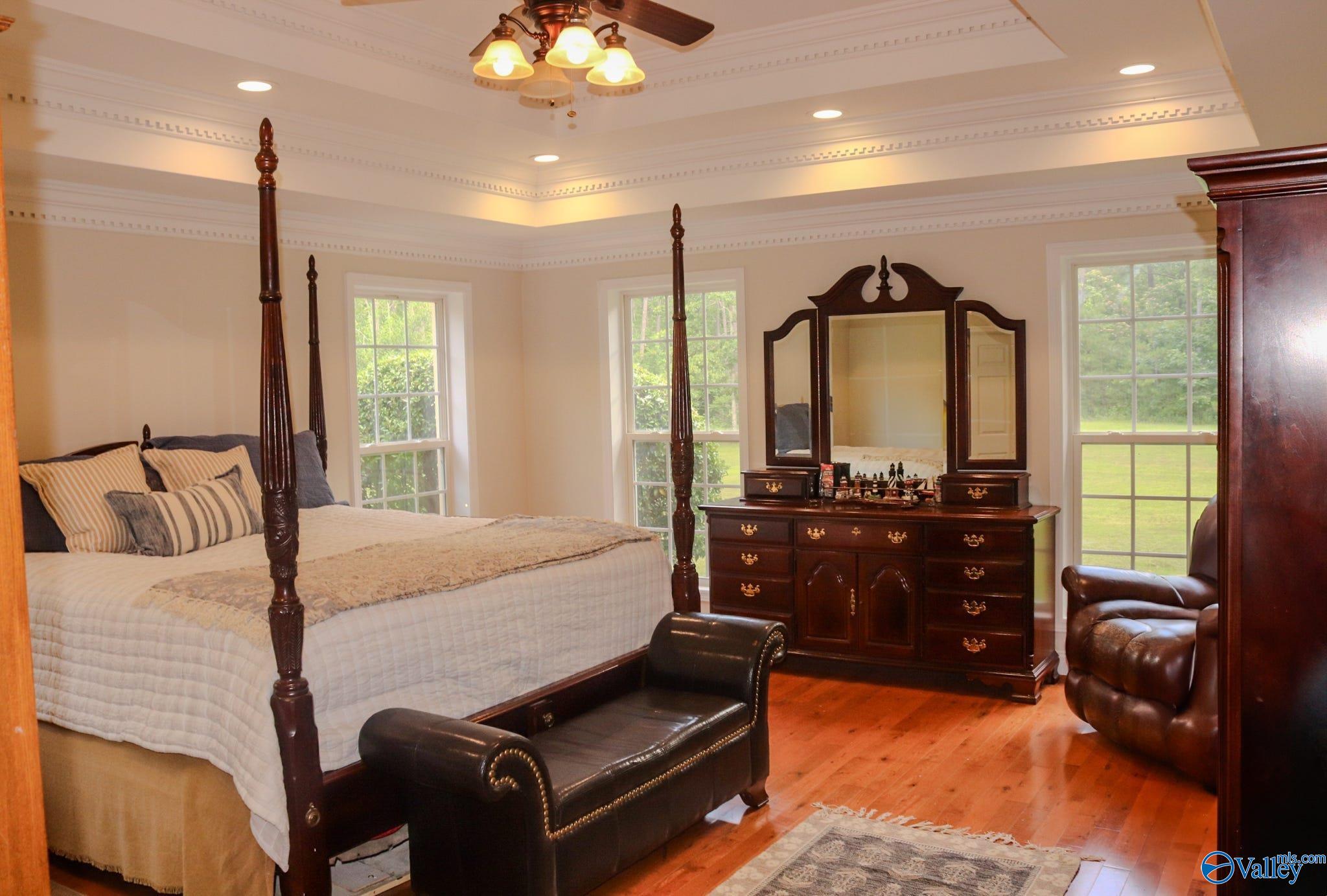 352 Pleasant Valley Road