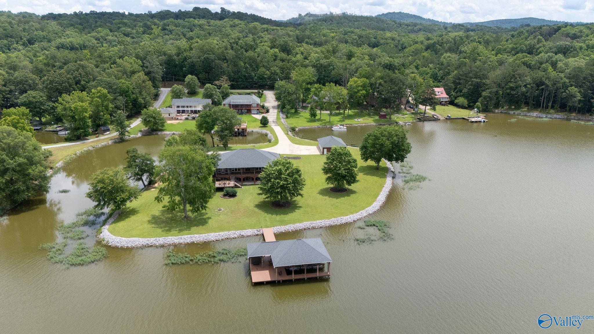 812 East Haven Drive