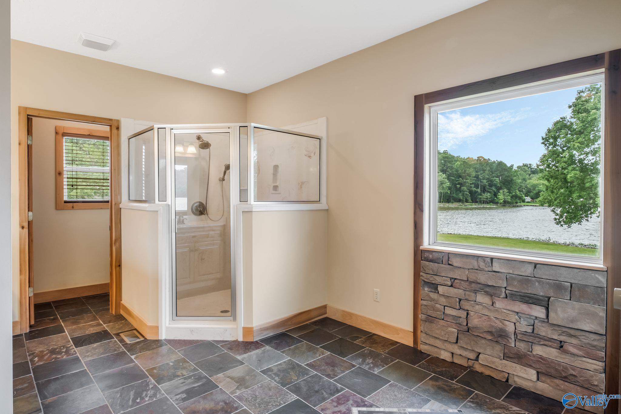 812 East Haven Drive
