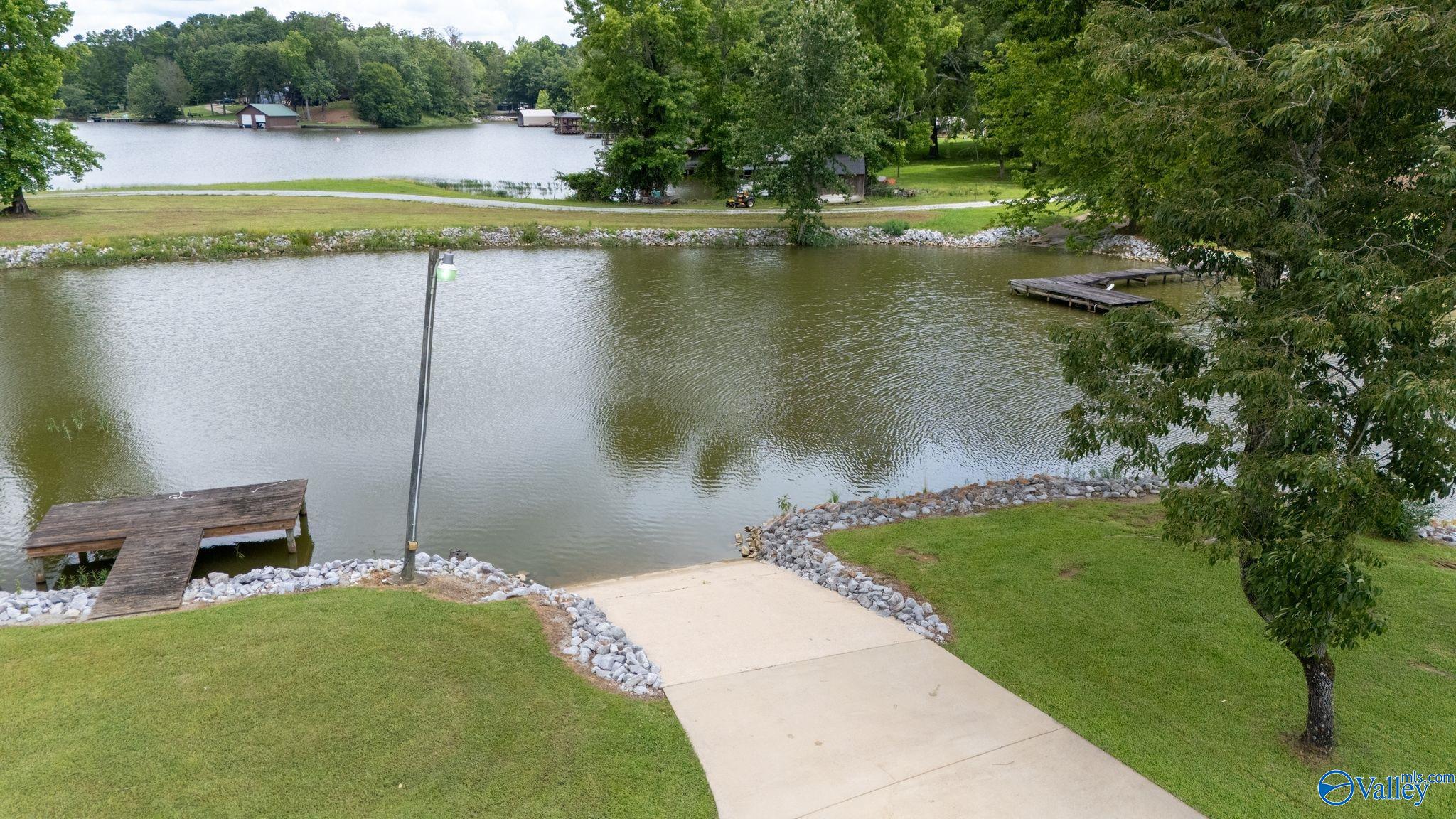 812 East Haven Drive