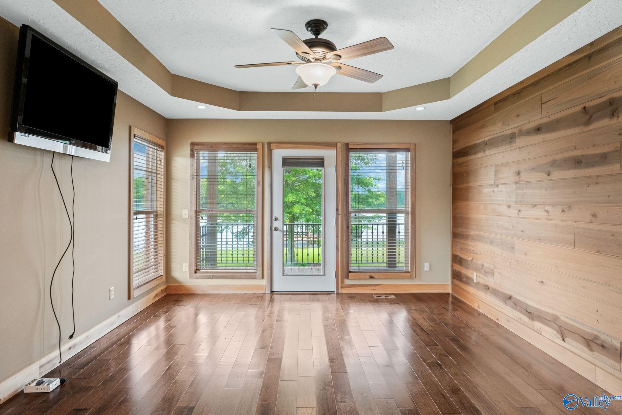 812 East Haven Drive