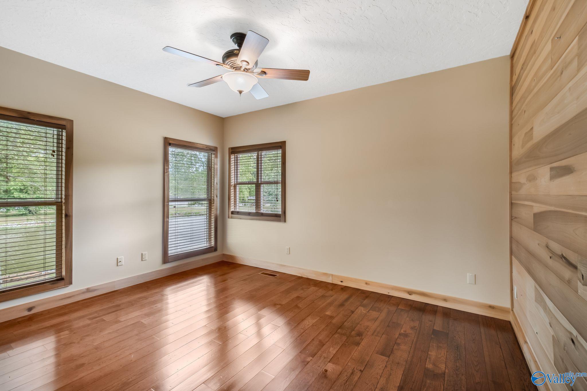 812 East Haven Drive