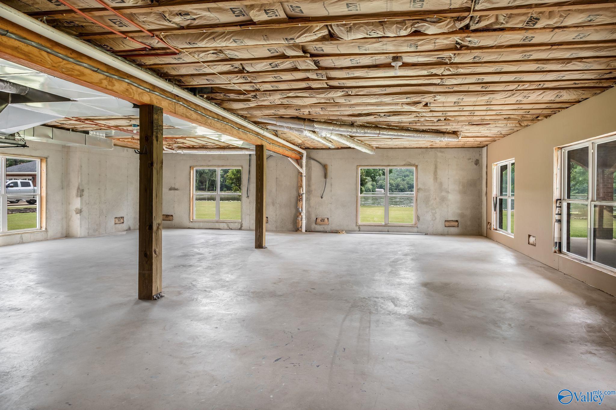 812 East Haven Drive