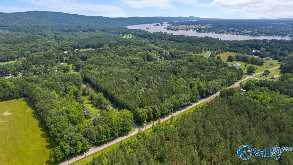 12.2 Riddles Bend Road