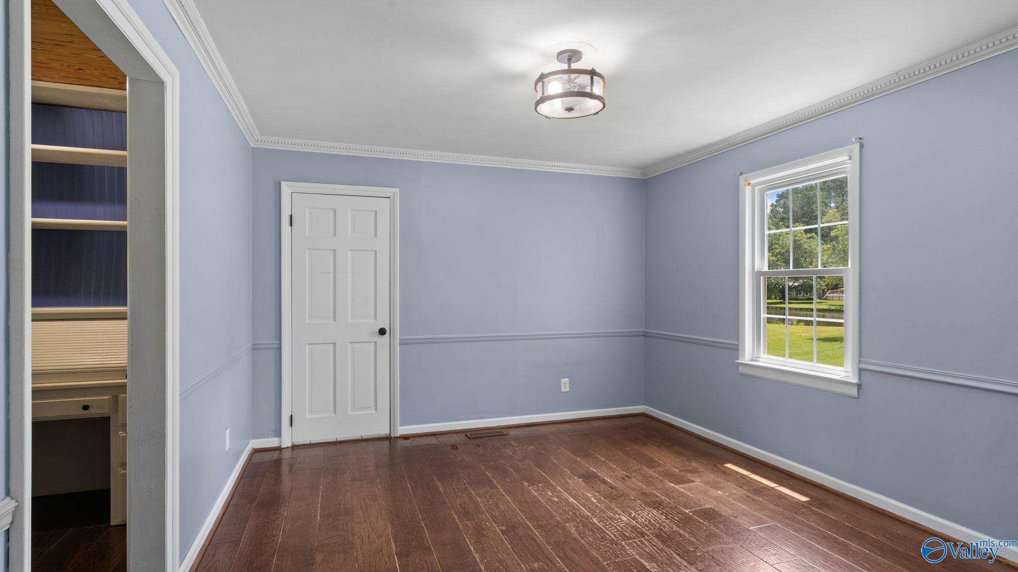 919 Colquitt Road