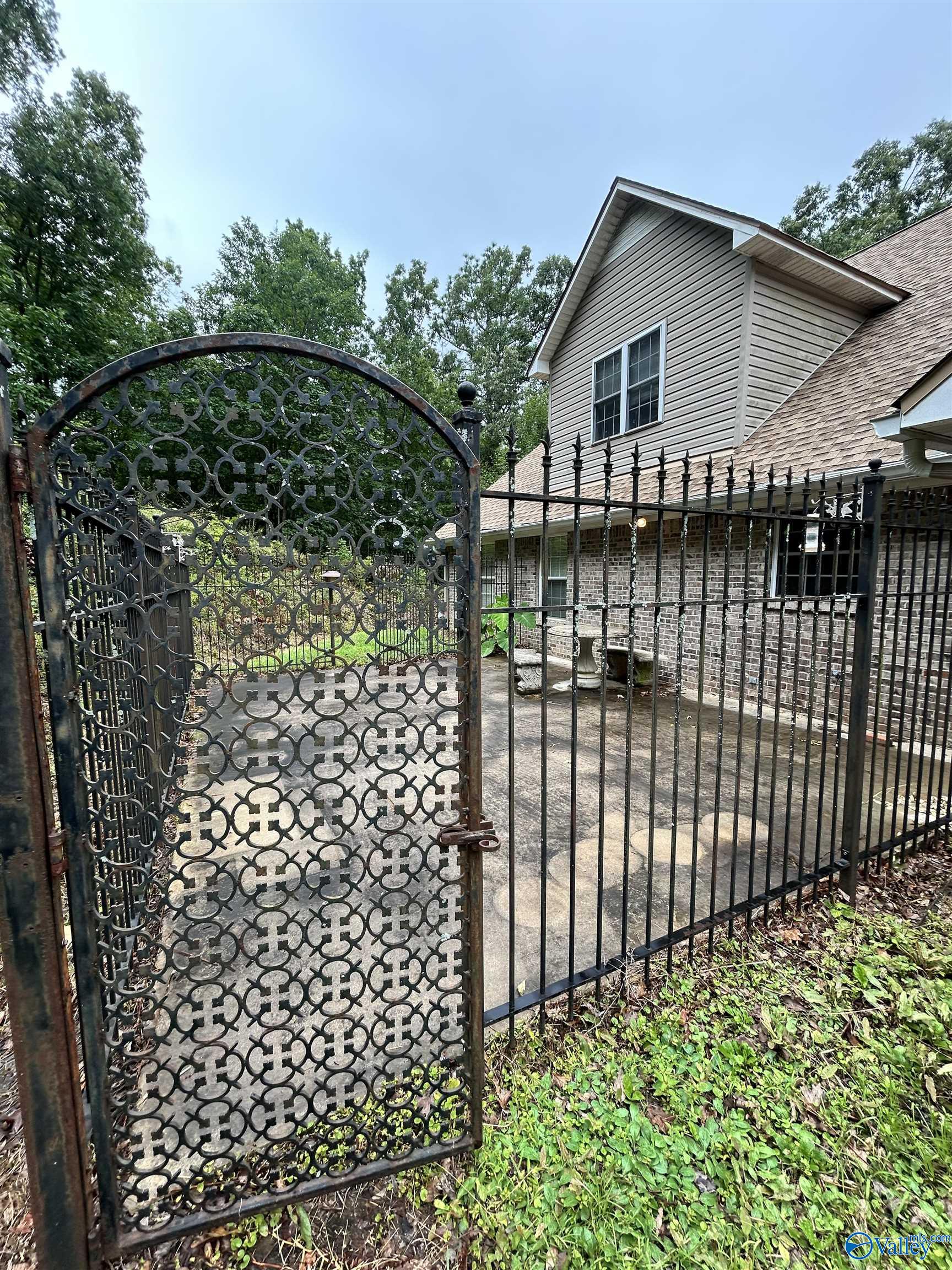 506 Quarry Road