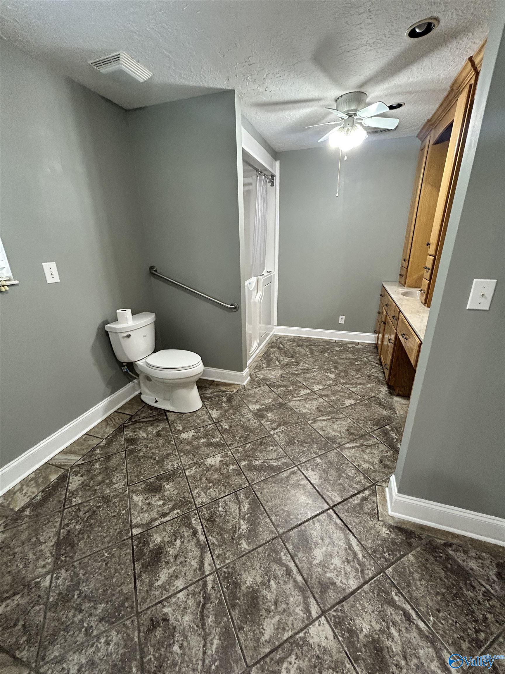 506 Quarry Road