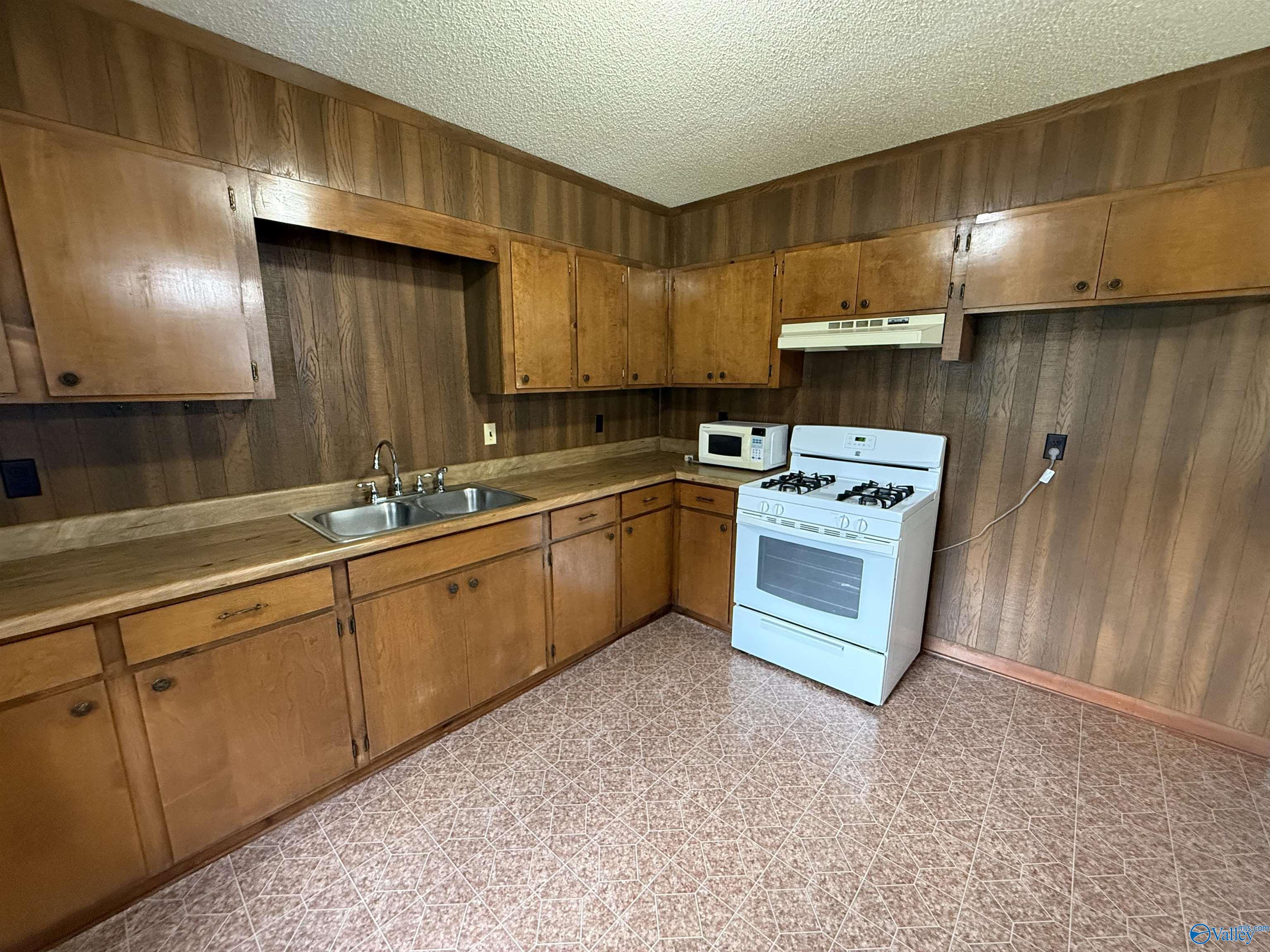 4435 Pilgrims Rest Road
