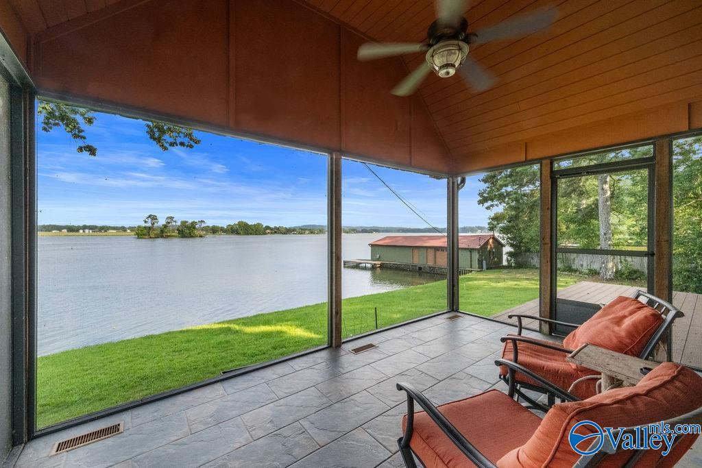 74 Horseshoe Bend