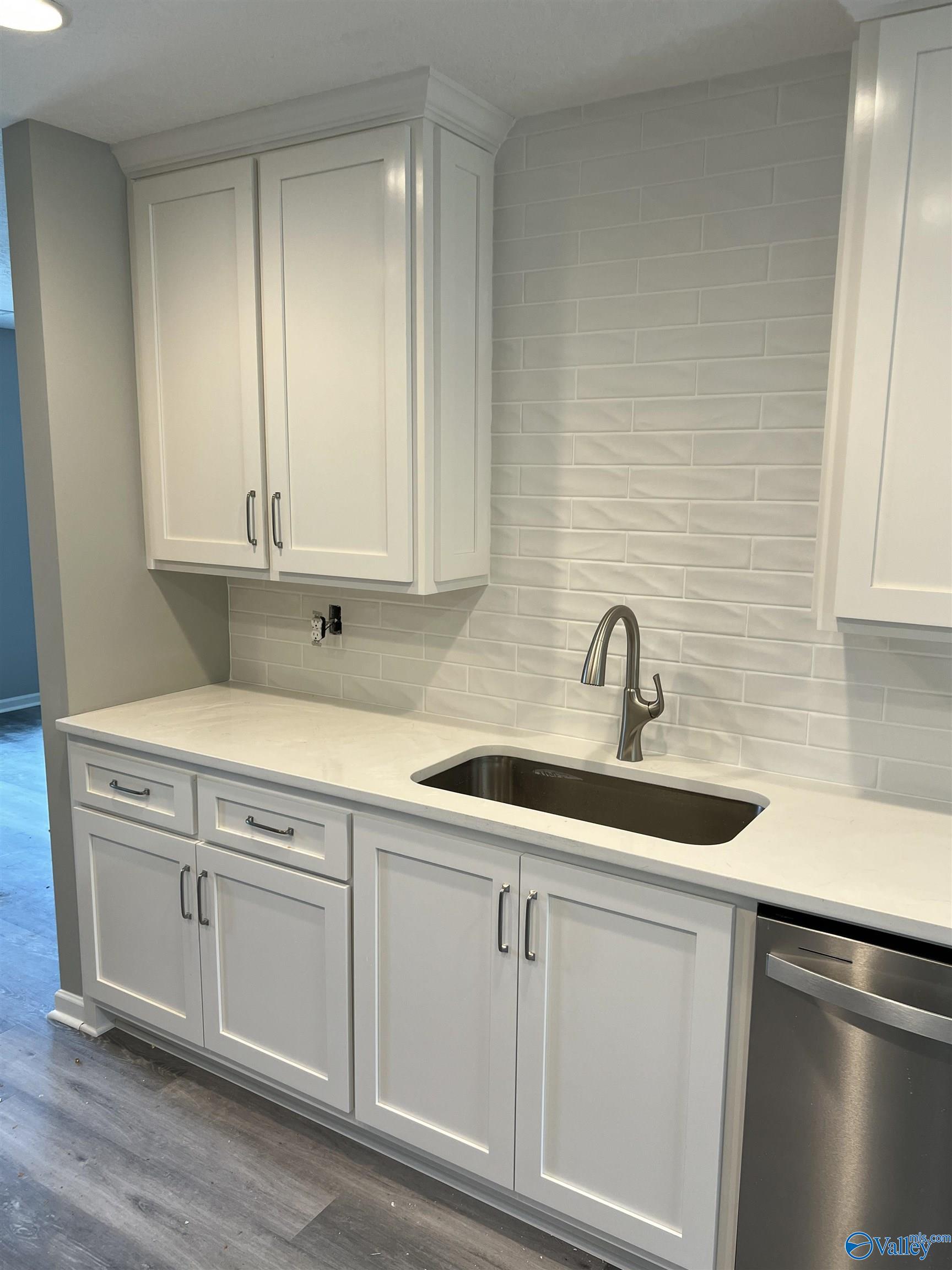 2385 Cedar Ridge Circle