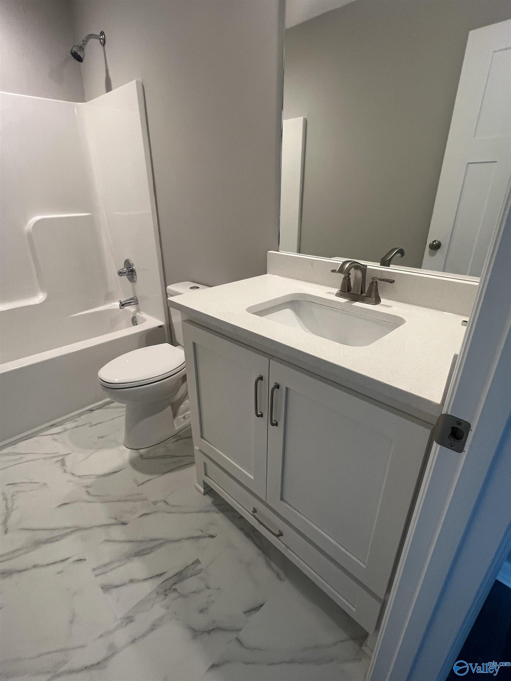 2385 Cedar Ridge Circle
