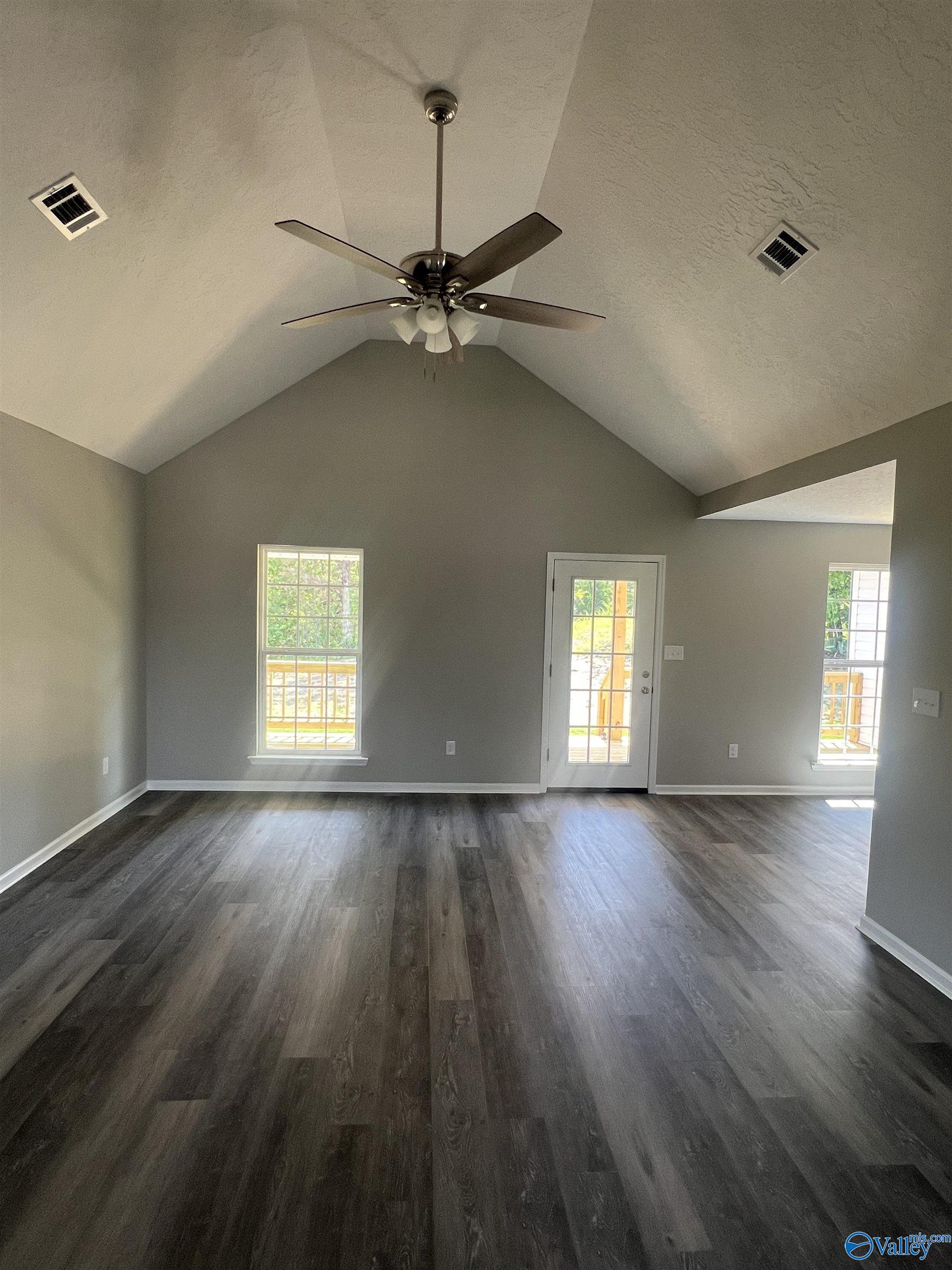 2385 Cedar Ridge Circle