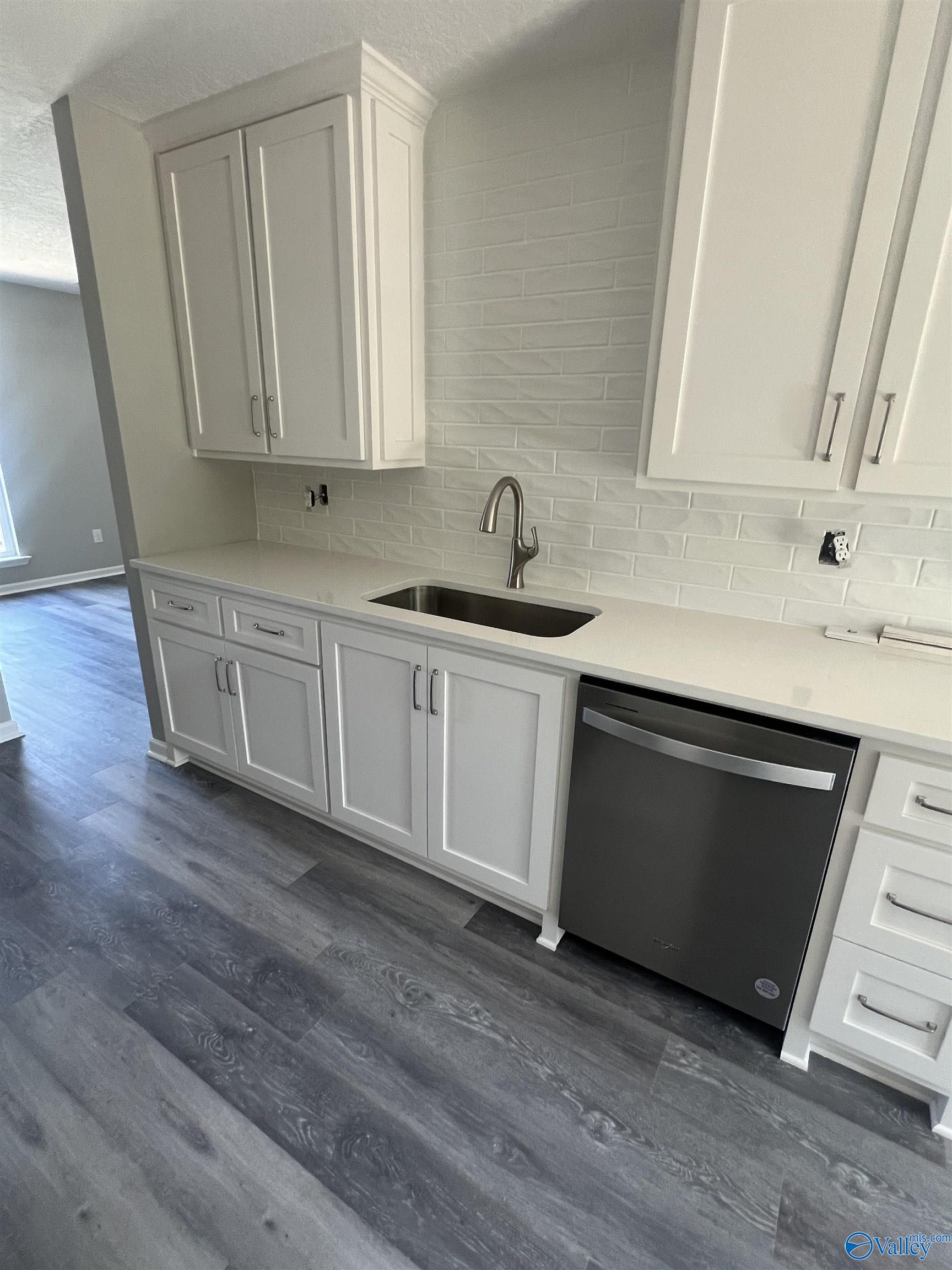 2385 Cedar Ridge Circle