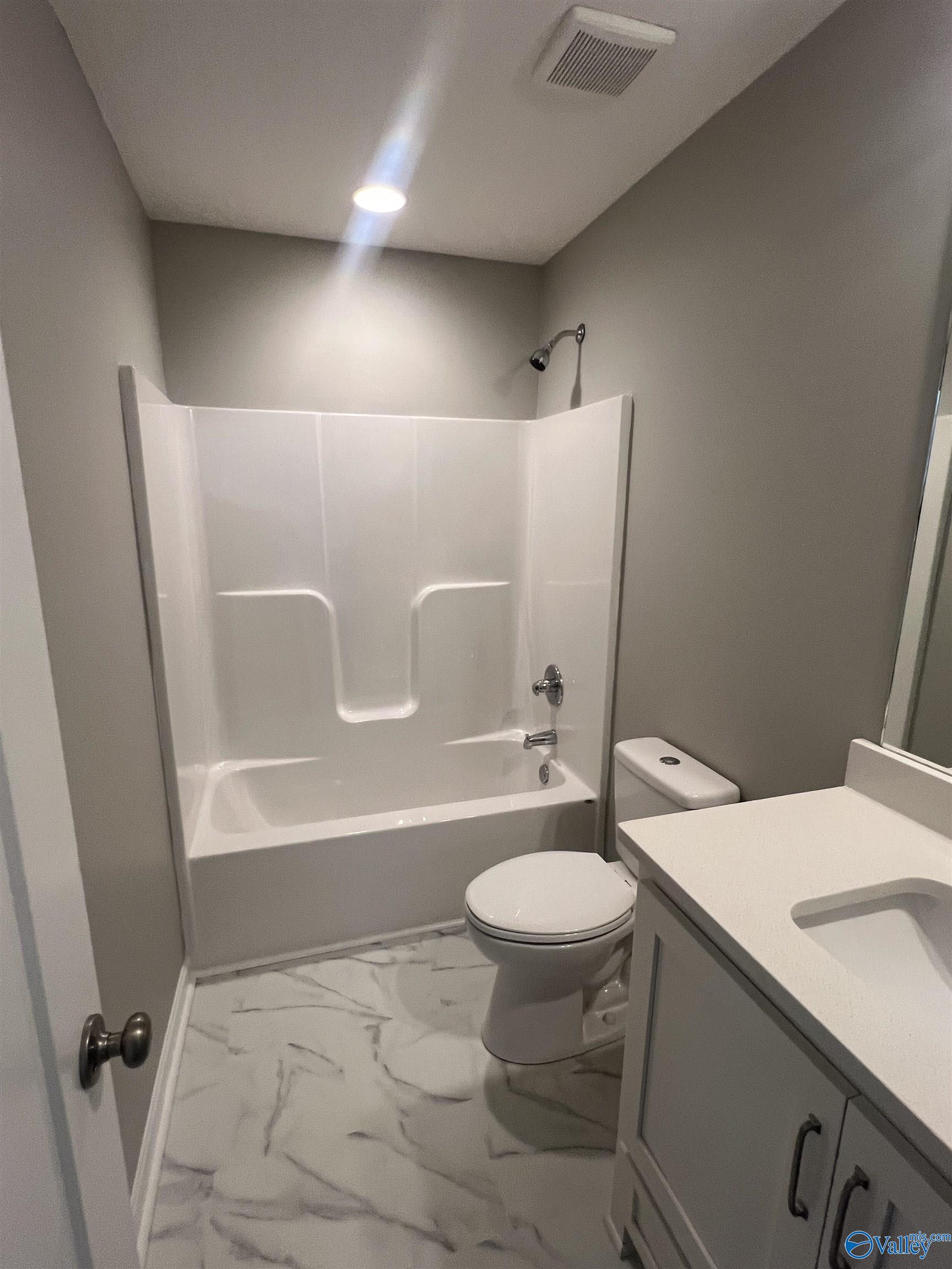 2385 Cedar Ridge Circle