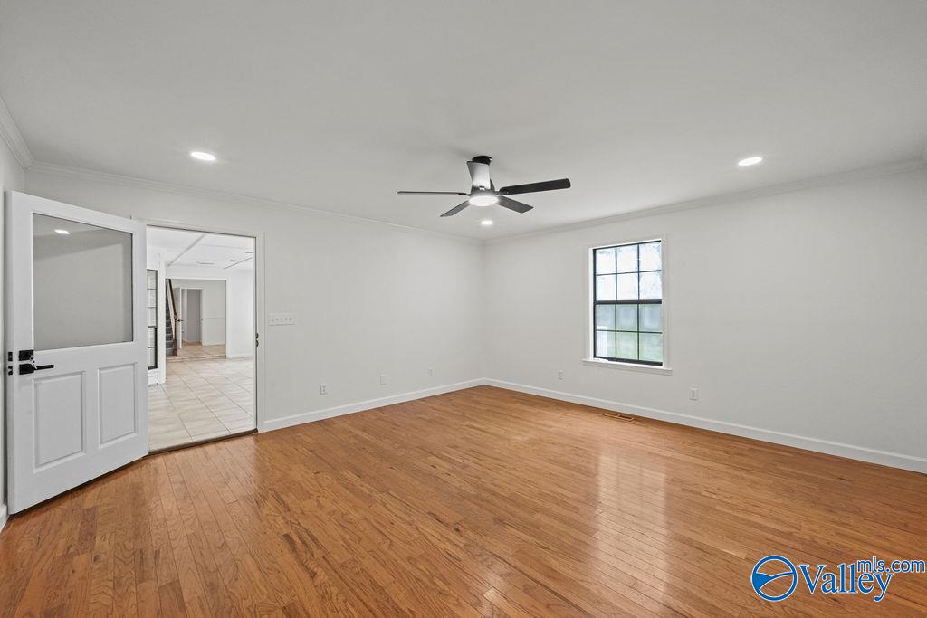 300 Aqua Vista Drive W