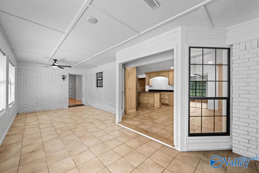 300 Aqua Vista Drive W