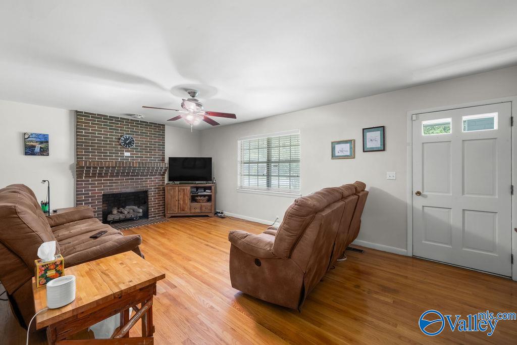 2513 Barnes Drive