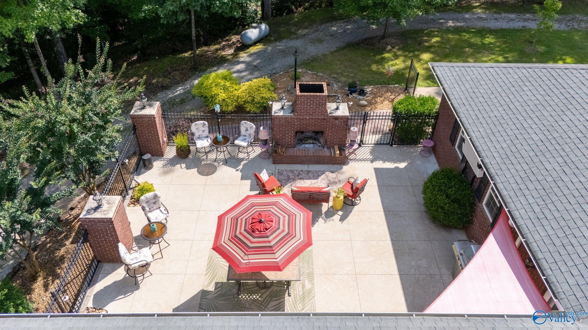 556 Hardie Lane