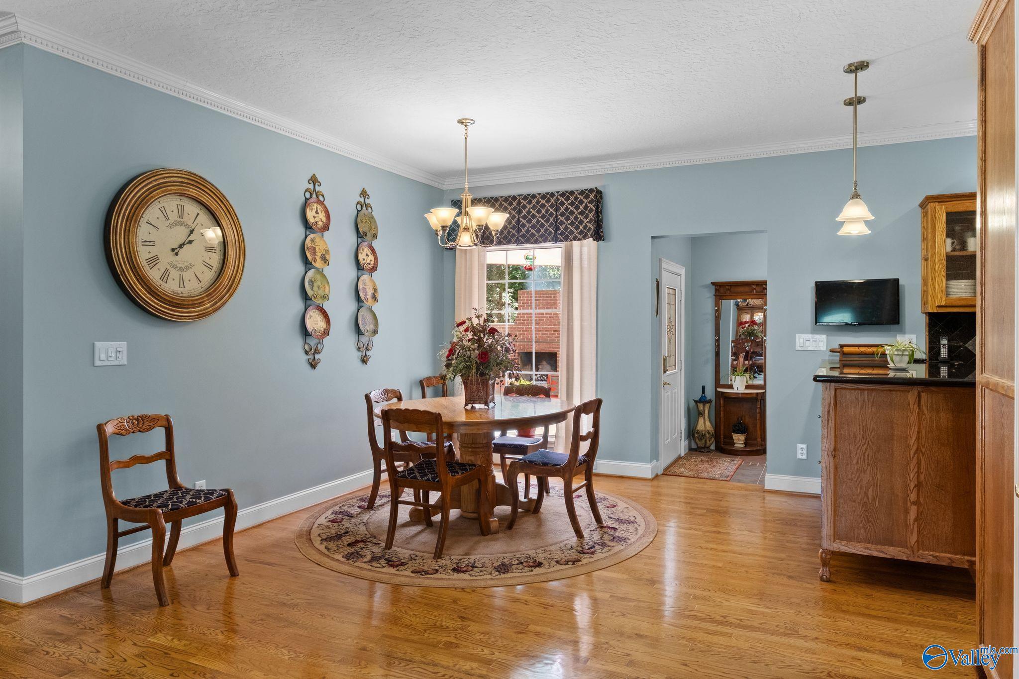 556 Hardie Lane