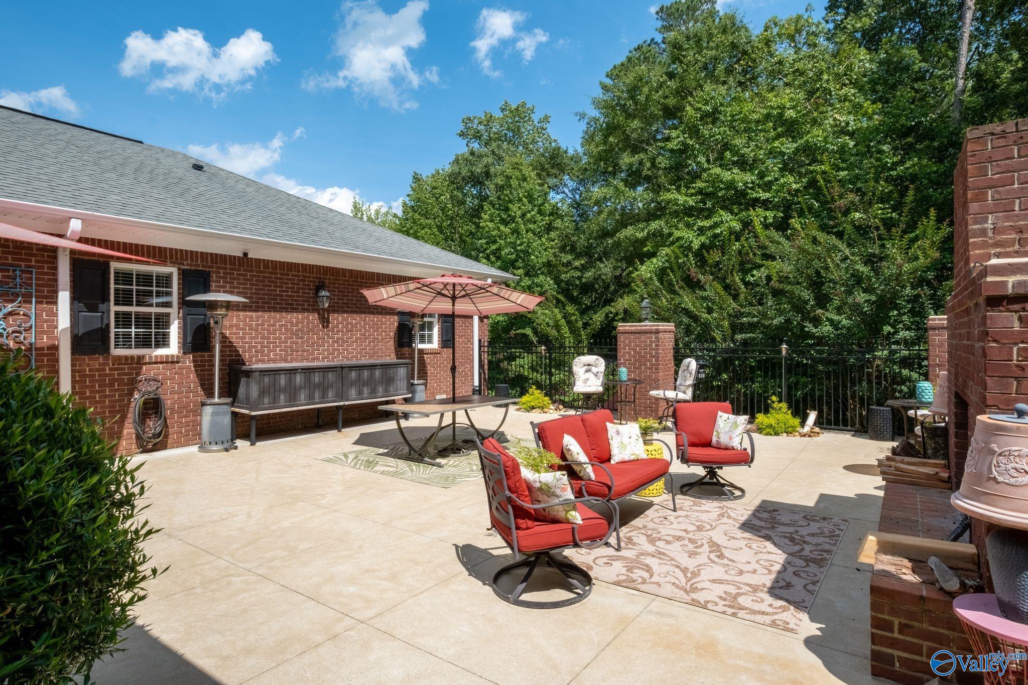 556 Hardie Lane