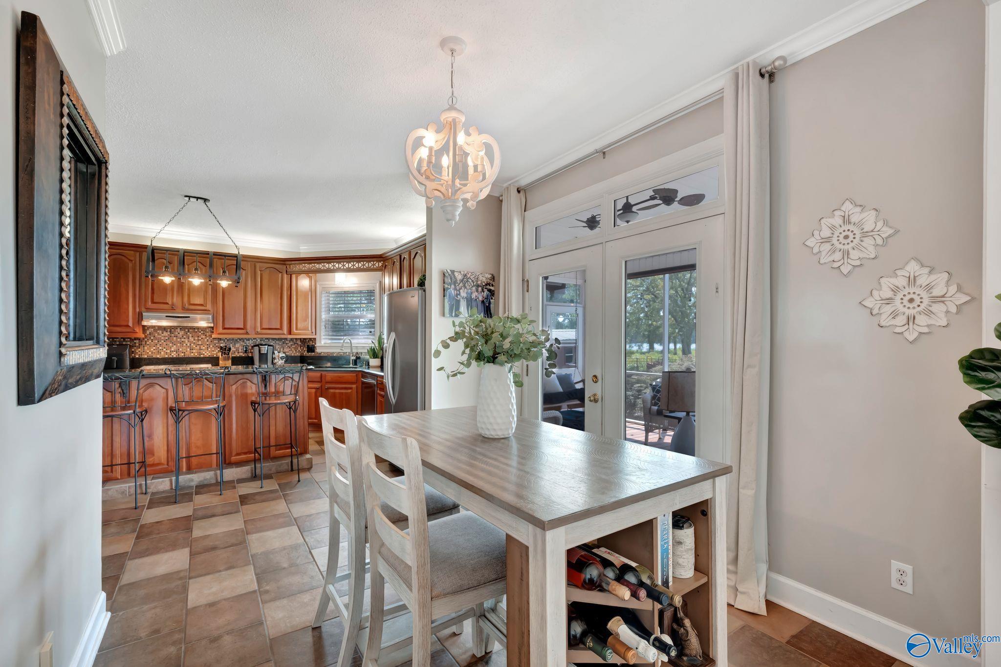 709 Hood Cove Road