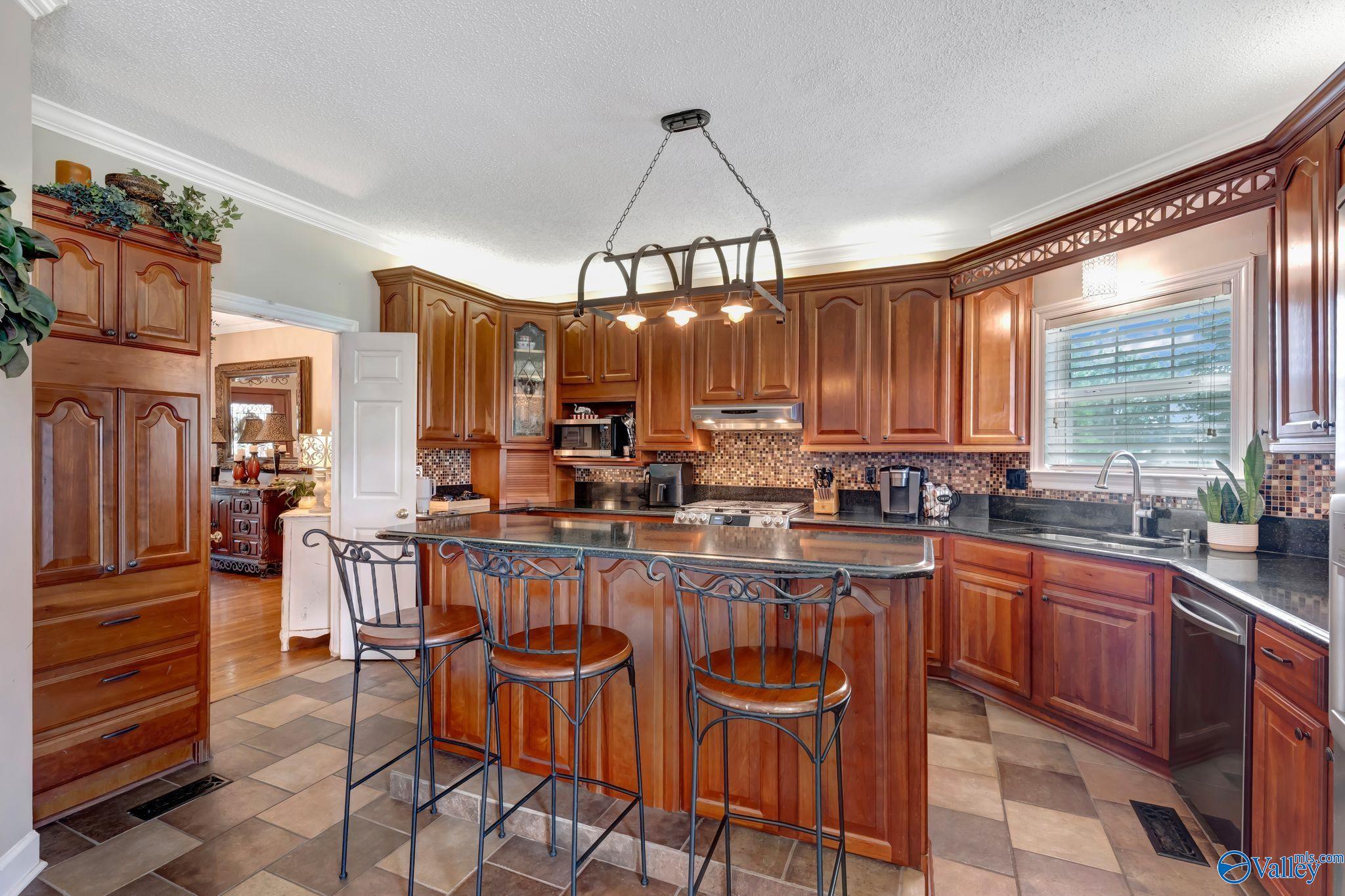 709 Hood Cove Road