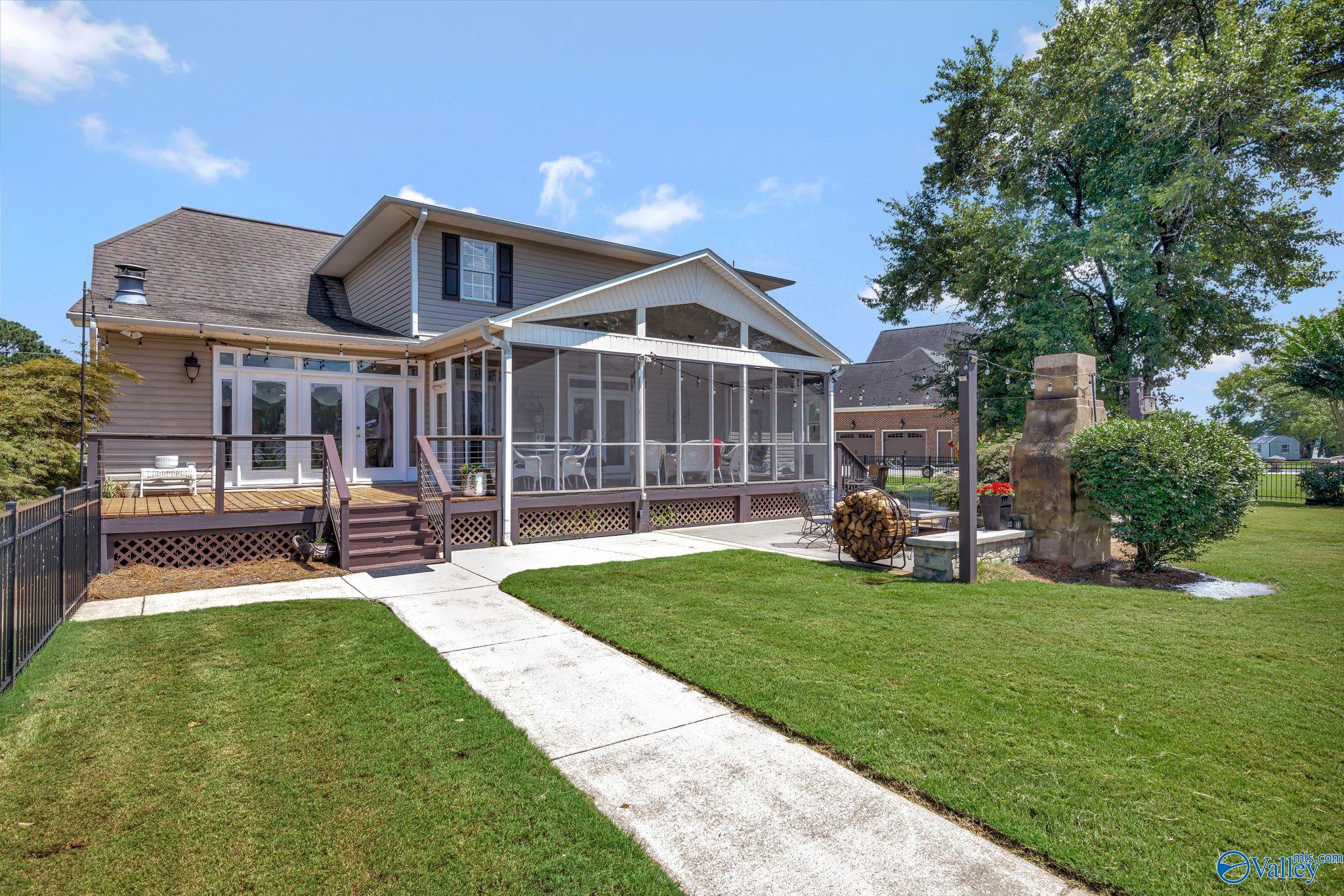 709 Hood Cove Road