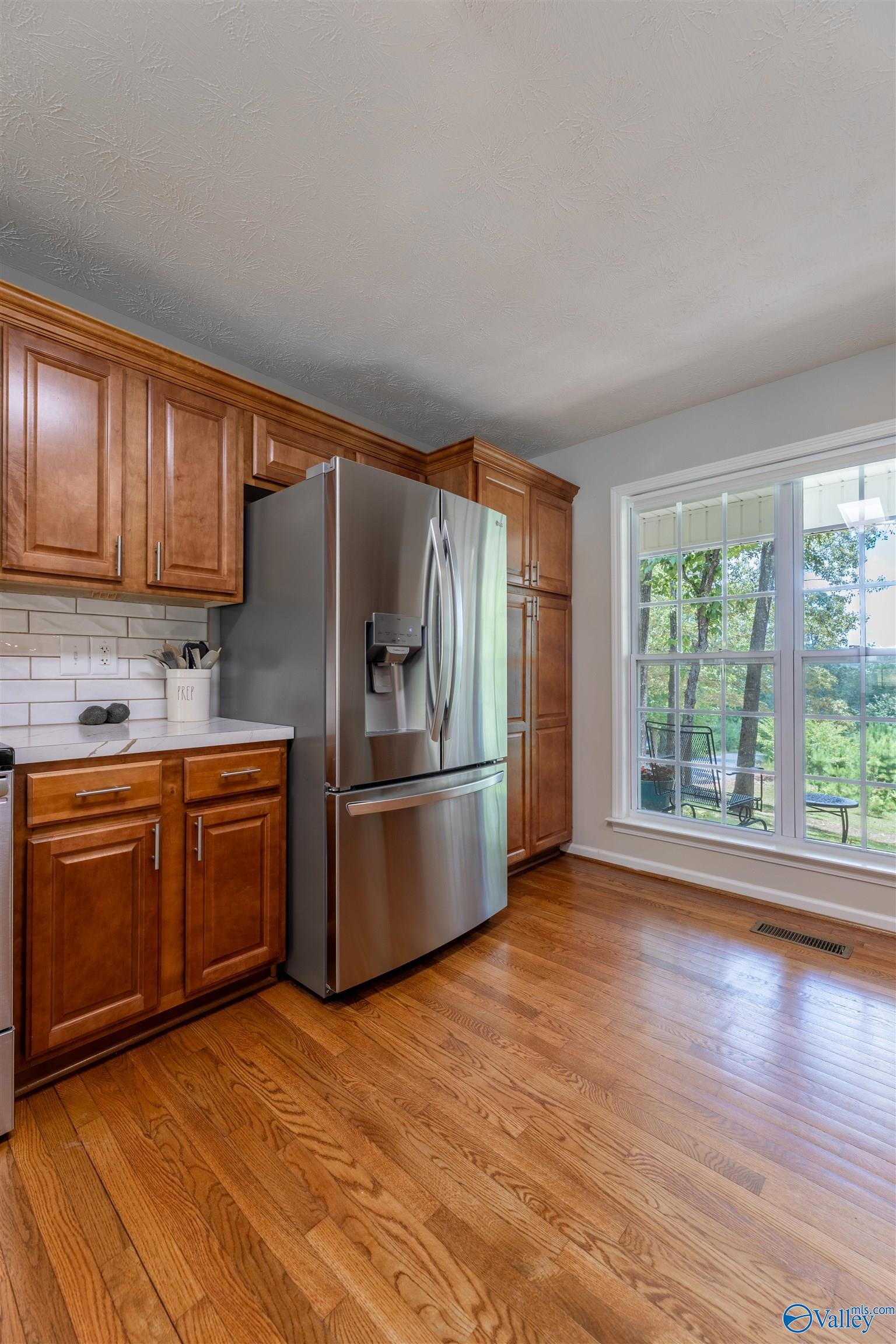 1115 Edgar Road