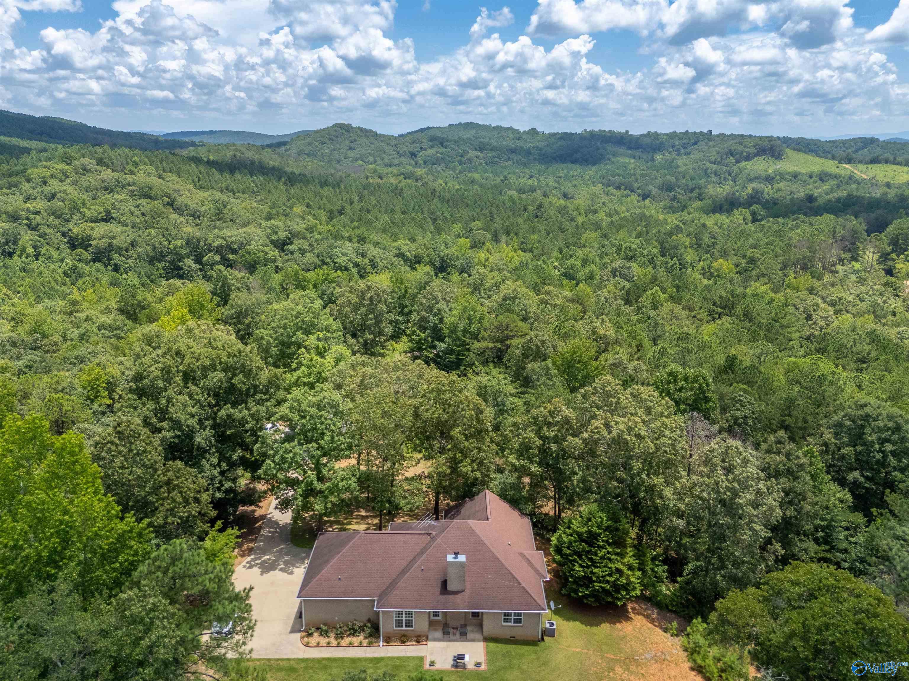 1115 Edgar Road