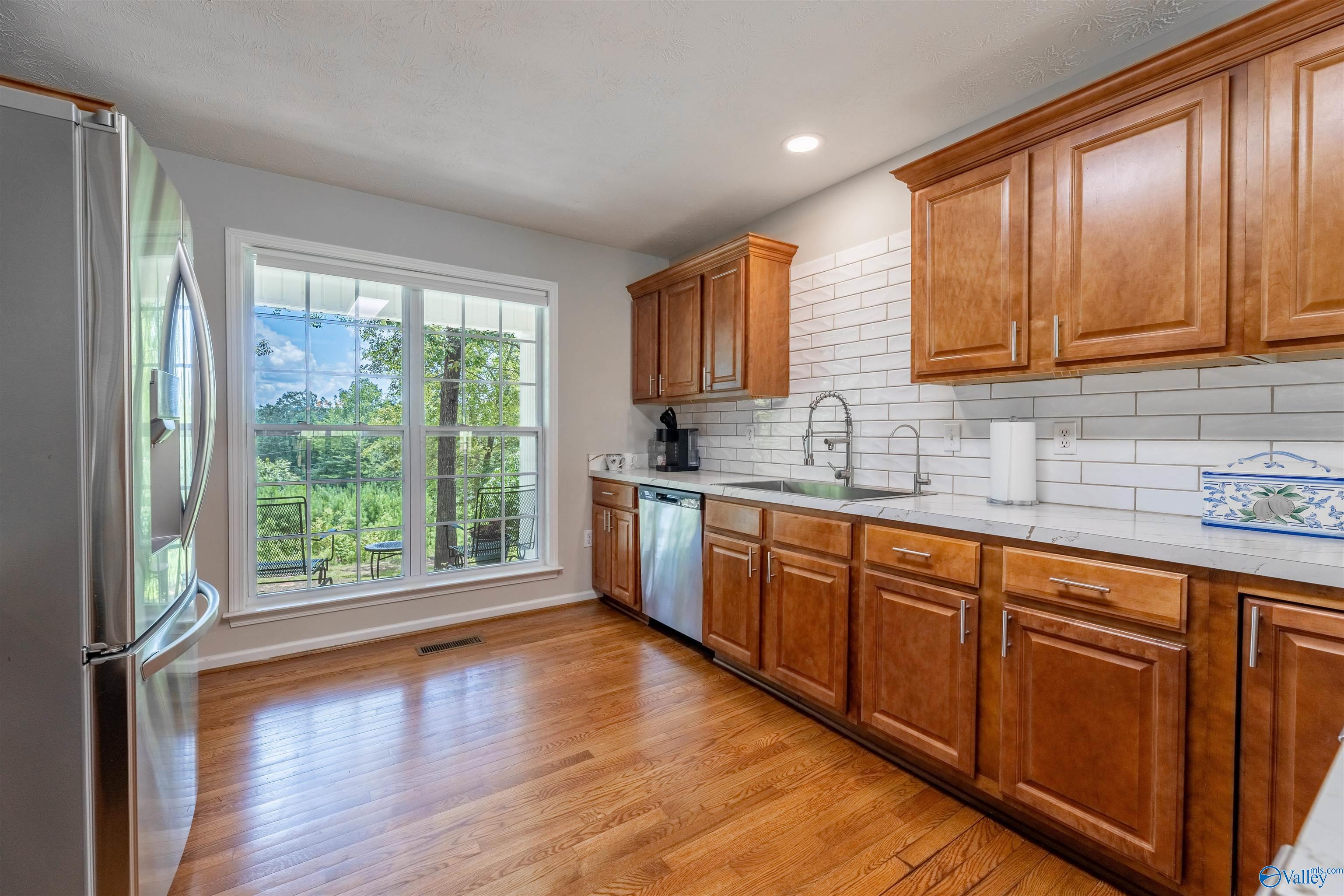 1115 Edgar Road