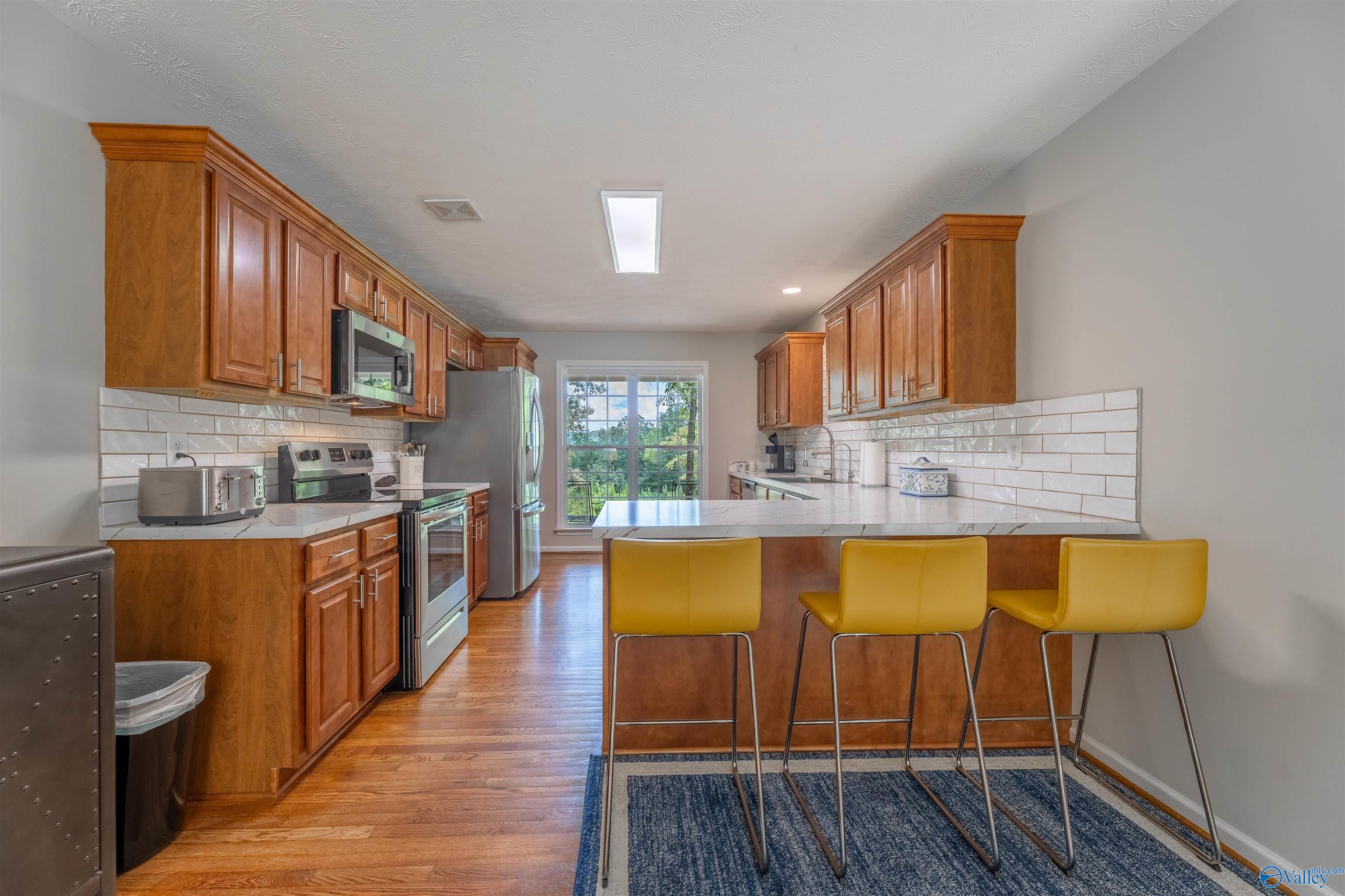 1115 Edgar Road