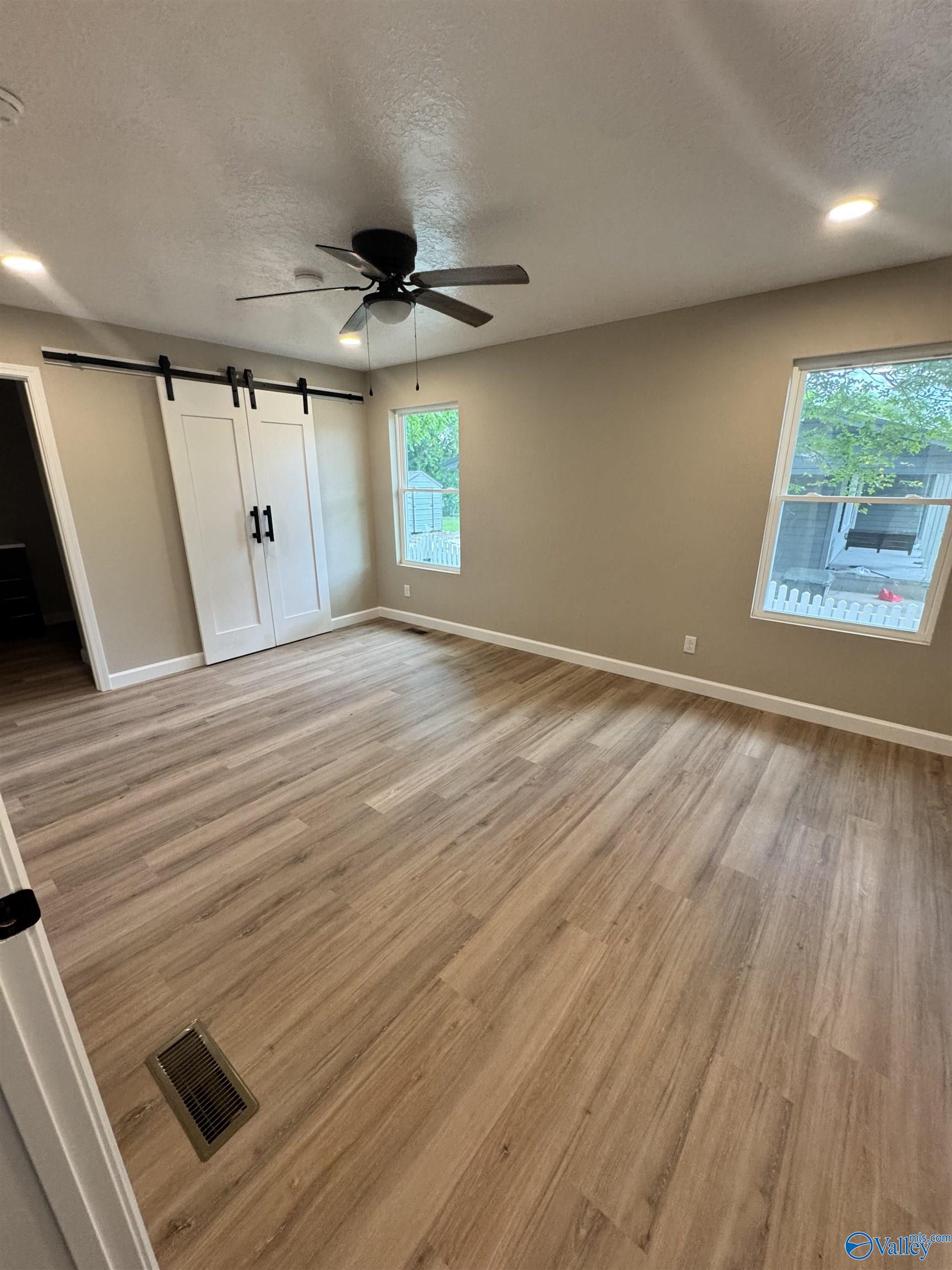 405 Stewart Avenue SE