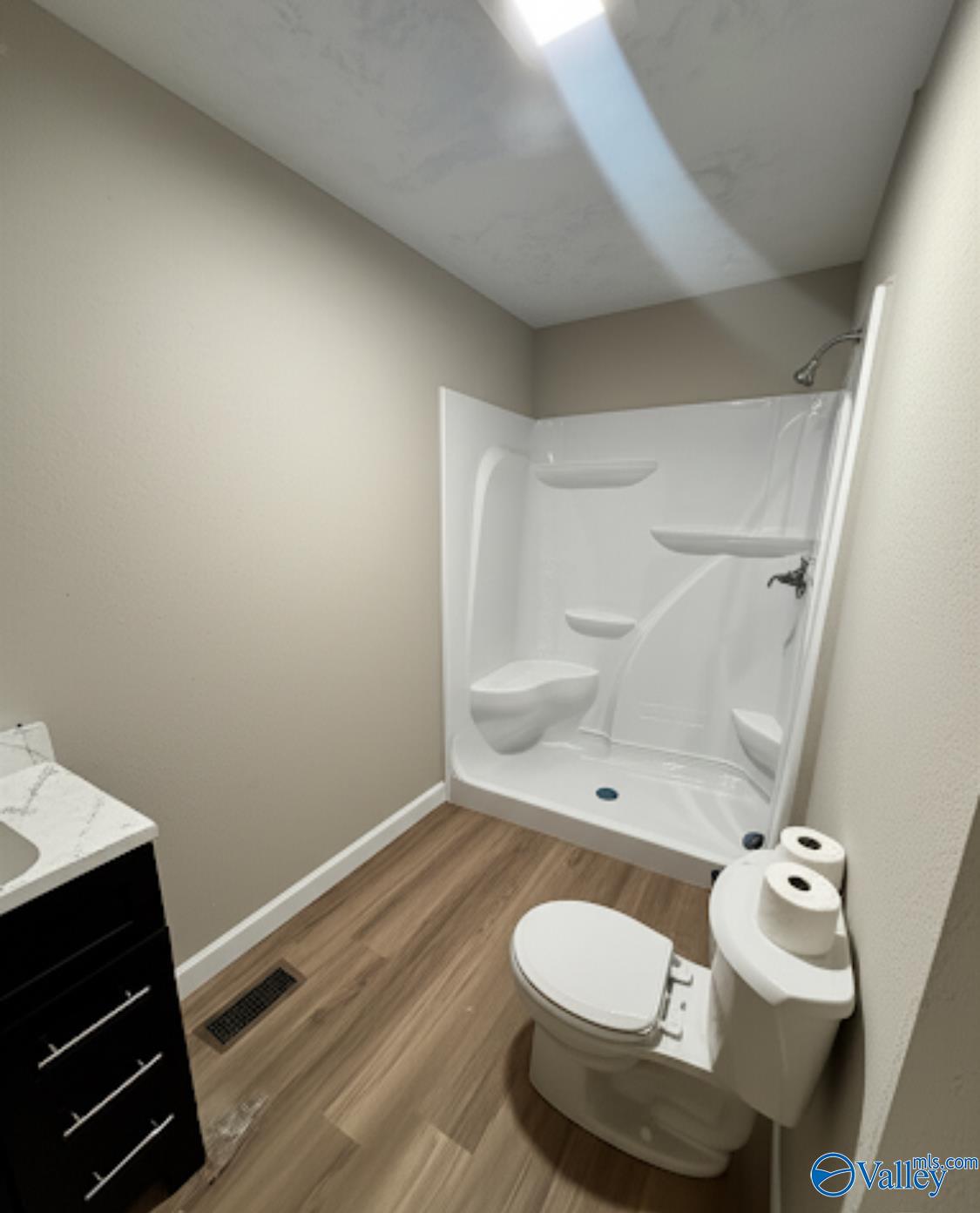 405 Stewart Avenue SE