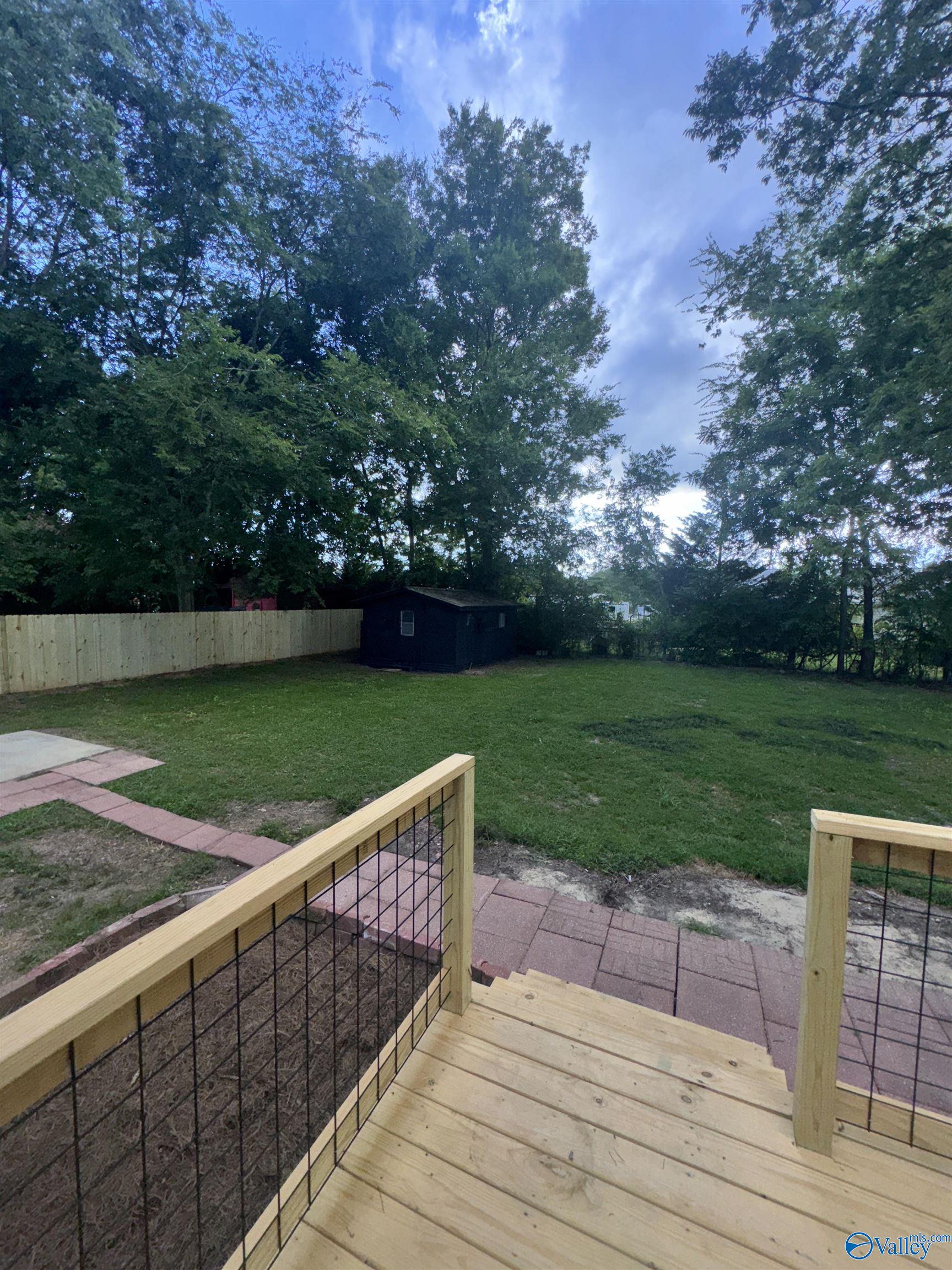 405 Stewart Avenue SE